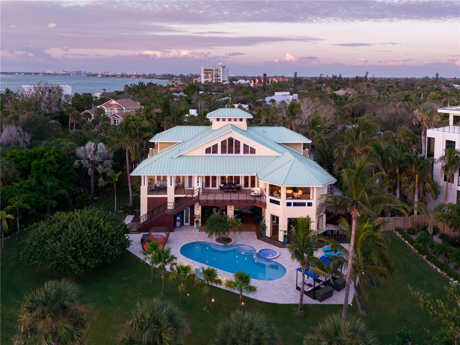 A4667015 Property Photo