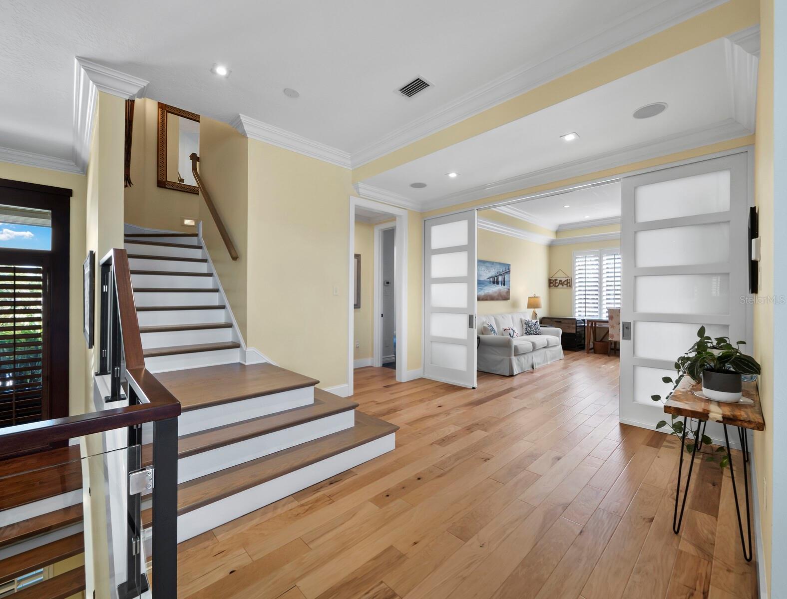 A4667015 Property Photo