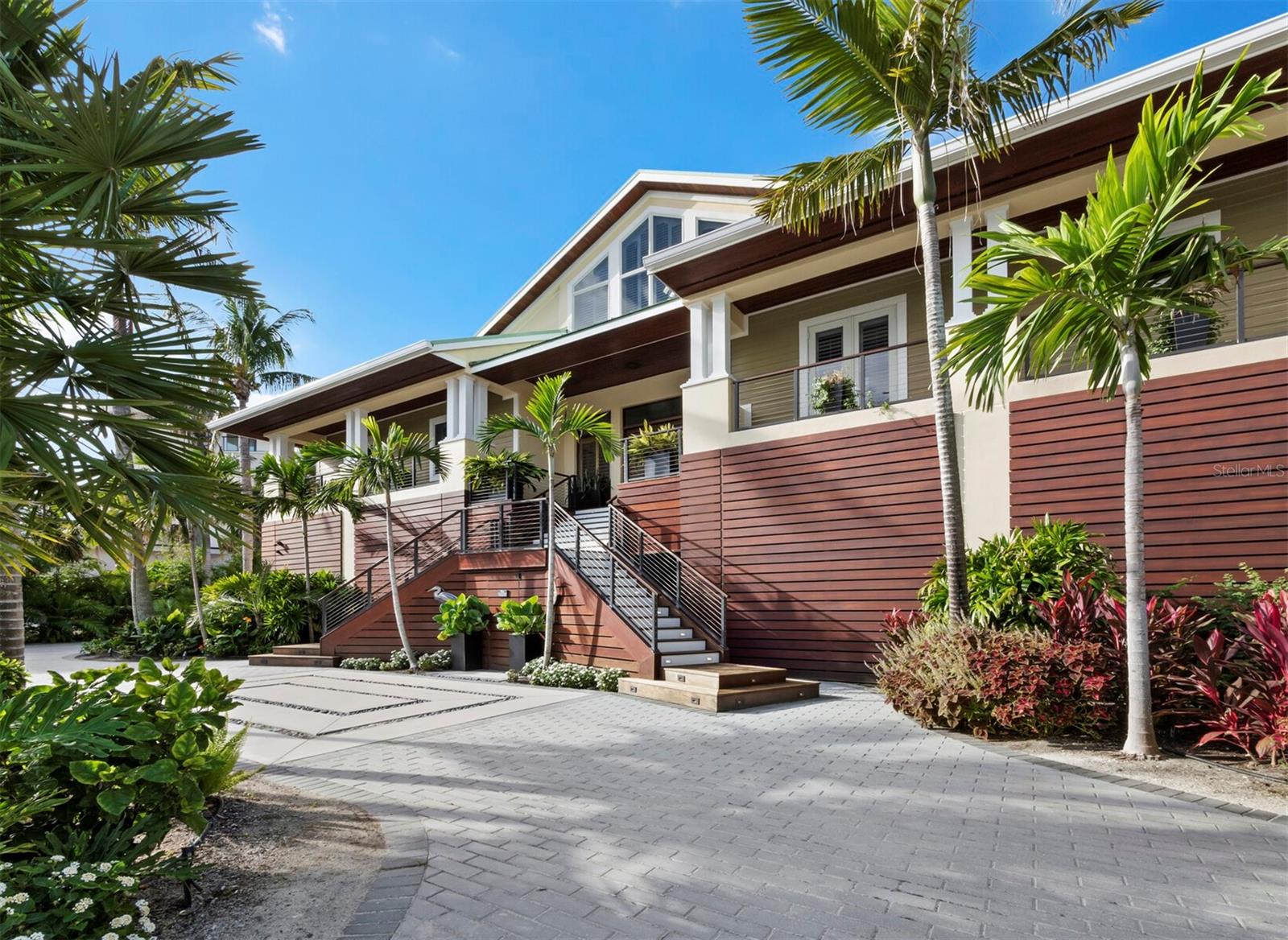 A4667015 Property Photo