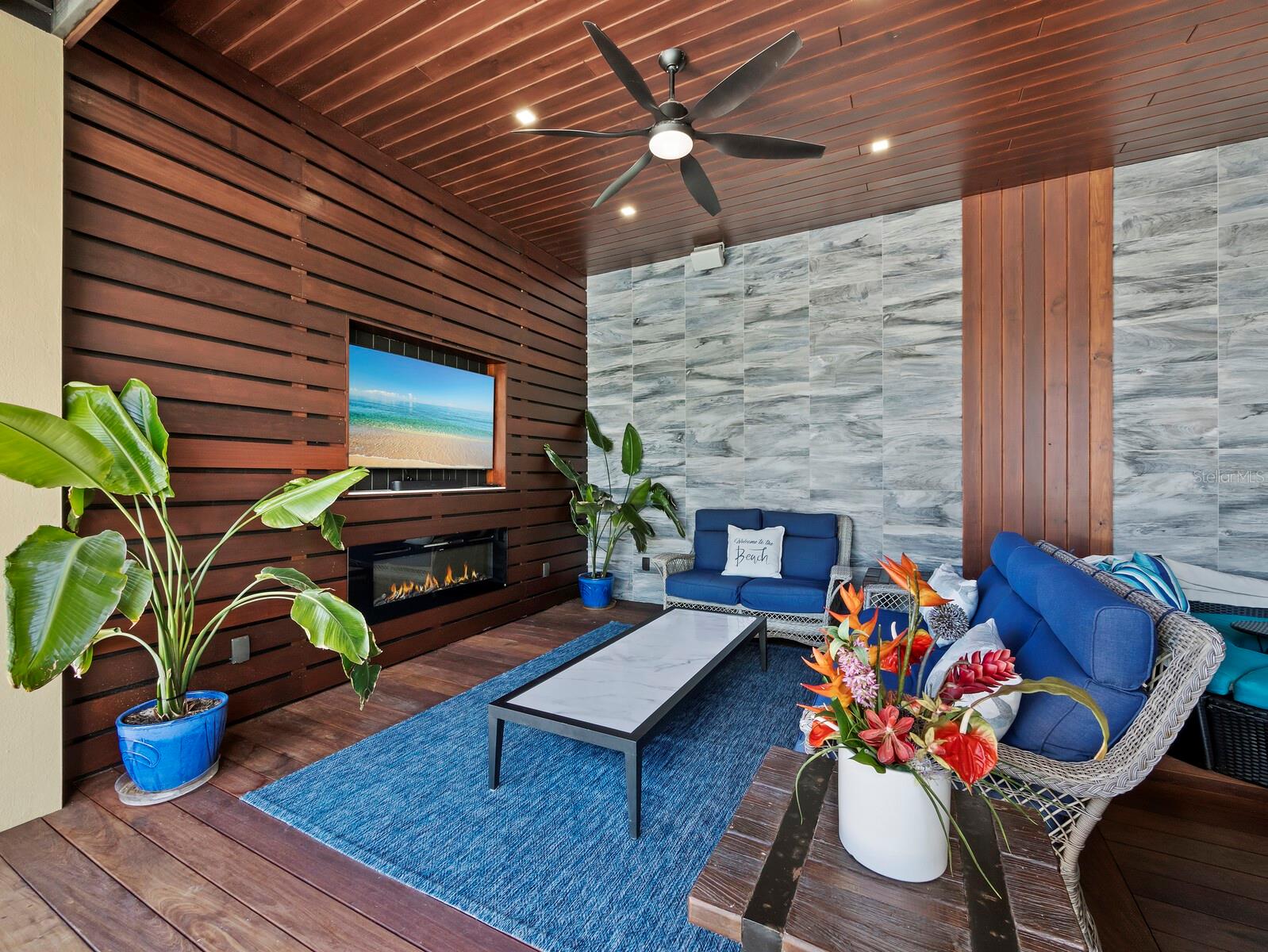 A4667015 Property Photo