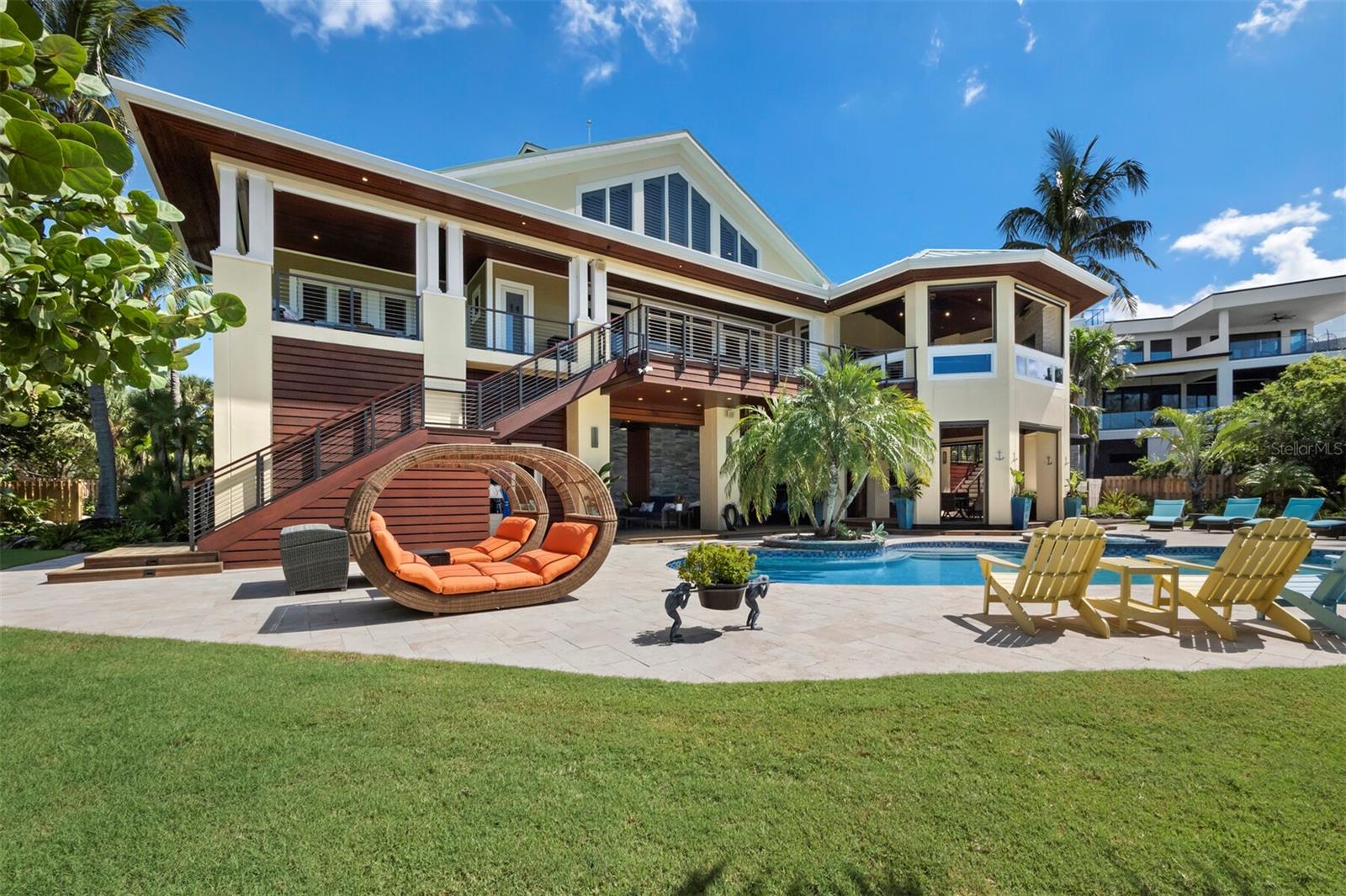 A4667015 Property Photo