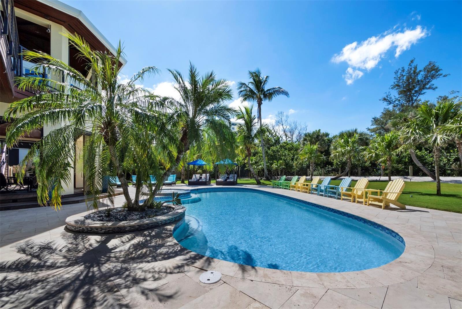 A4667015 Property Photo