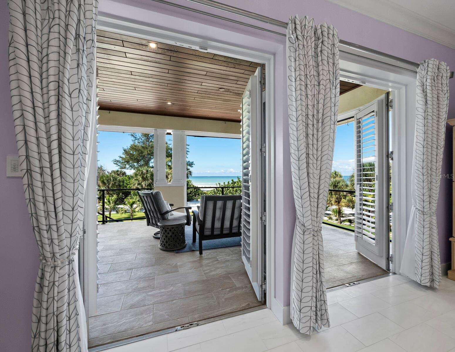 A4667015 Property Photo