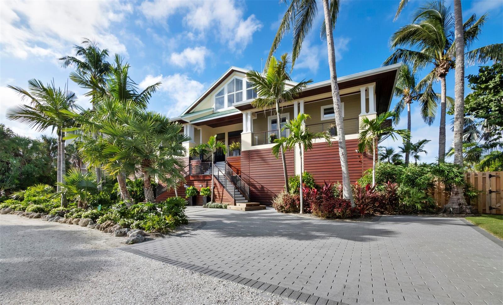 A4667015 Property Photo