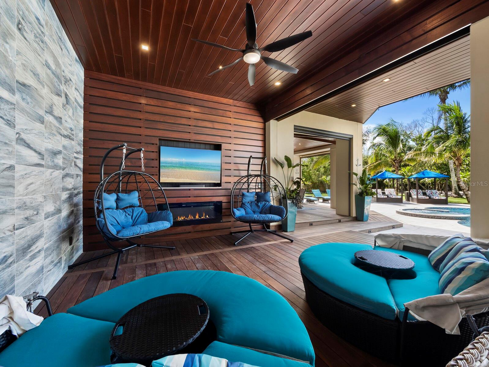 A4667015 Property Photo