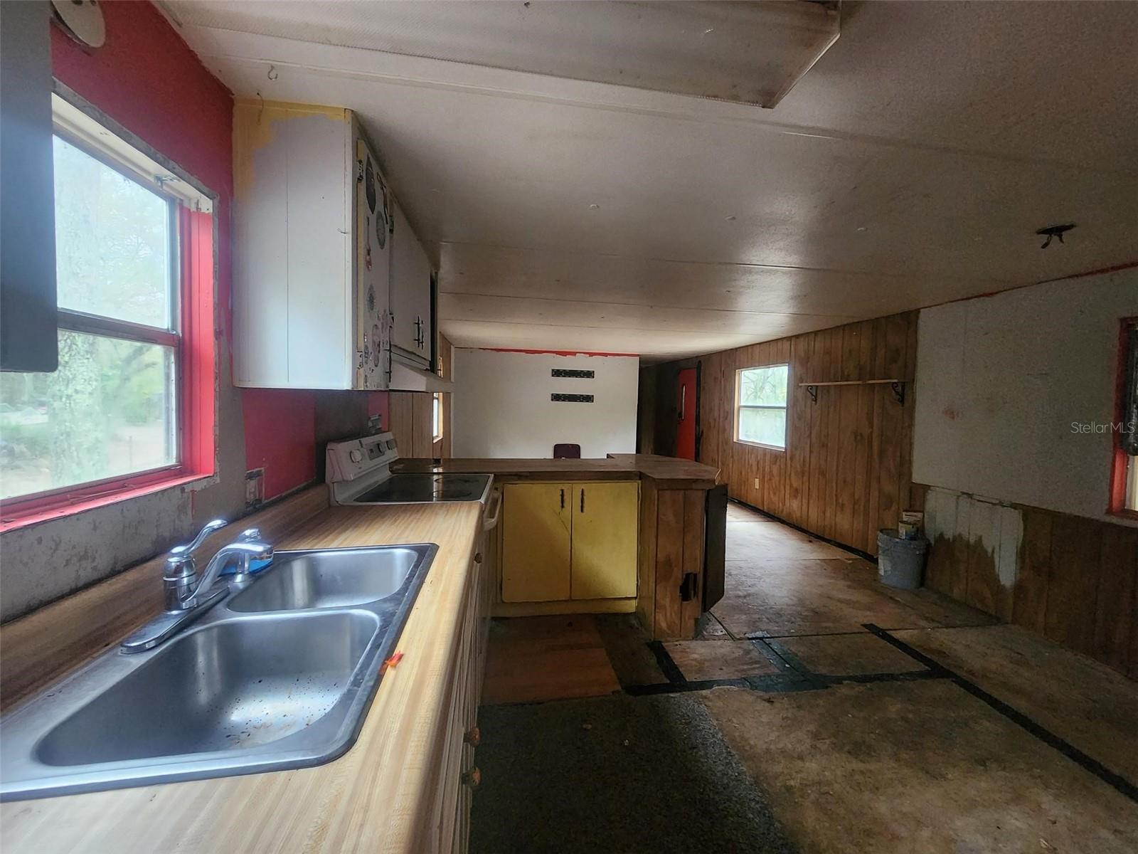 OM710654 Property Photo