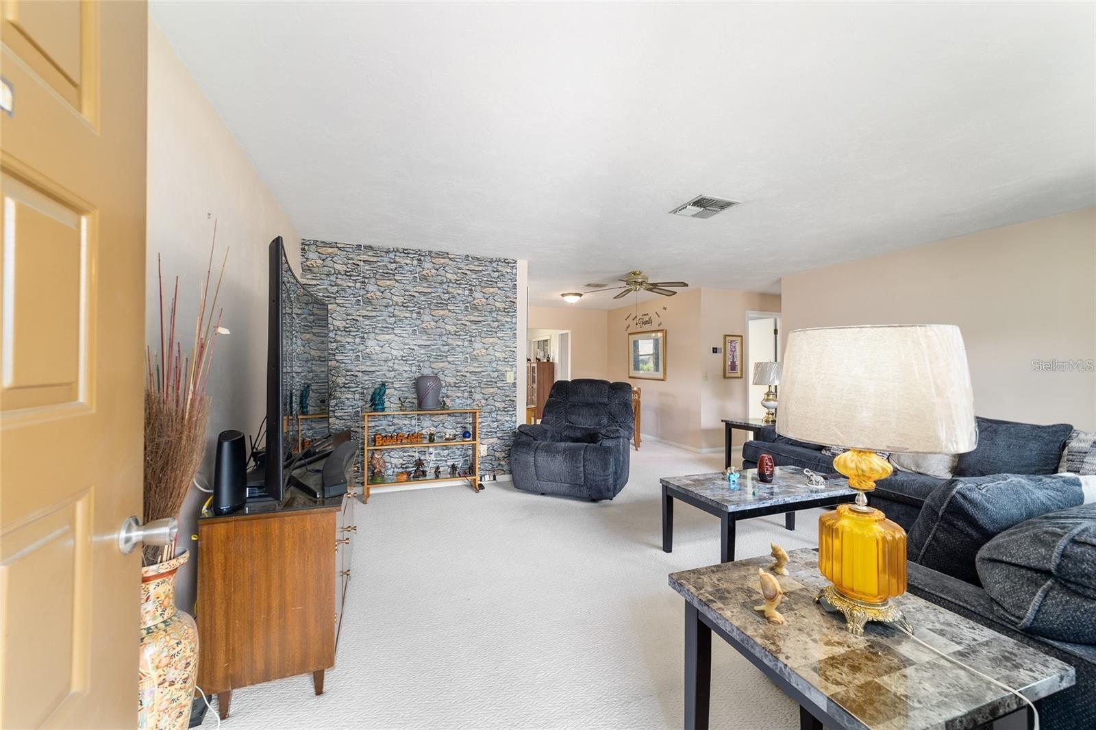 3509 N HONEYLOCUST DR, BEVERLY HILLS, FL, 34465