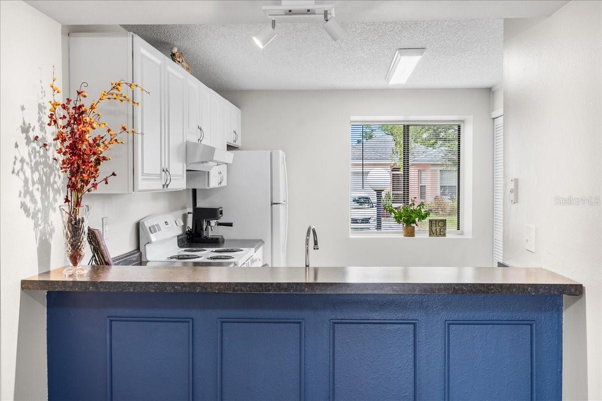 6104 39TH AVE W, BRADENTON, FL, 34209