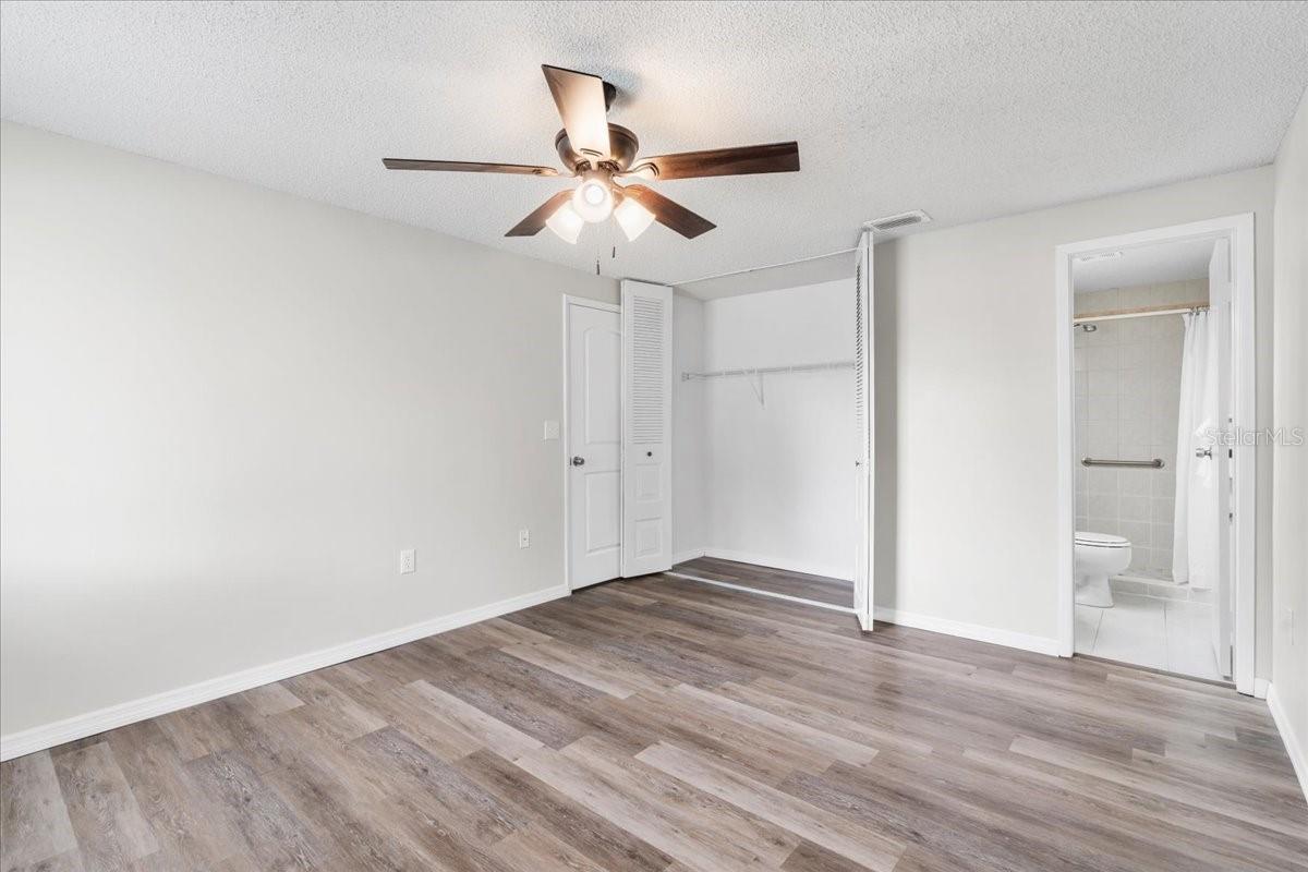 6104 39TH AVE W, BRADENTON, FL, 34209