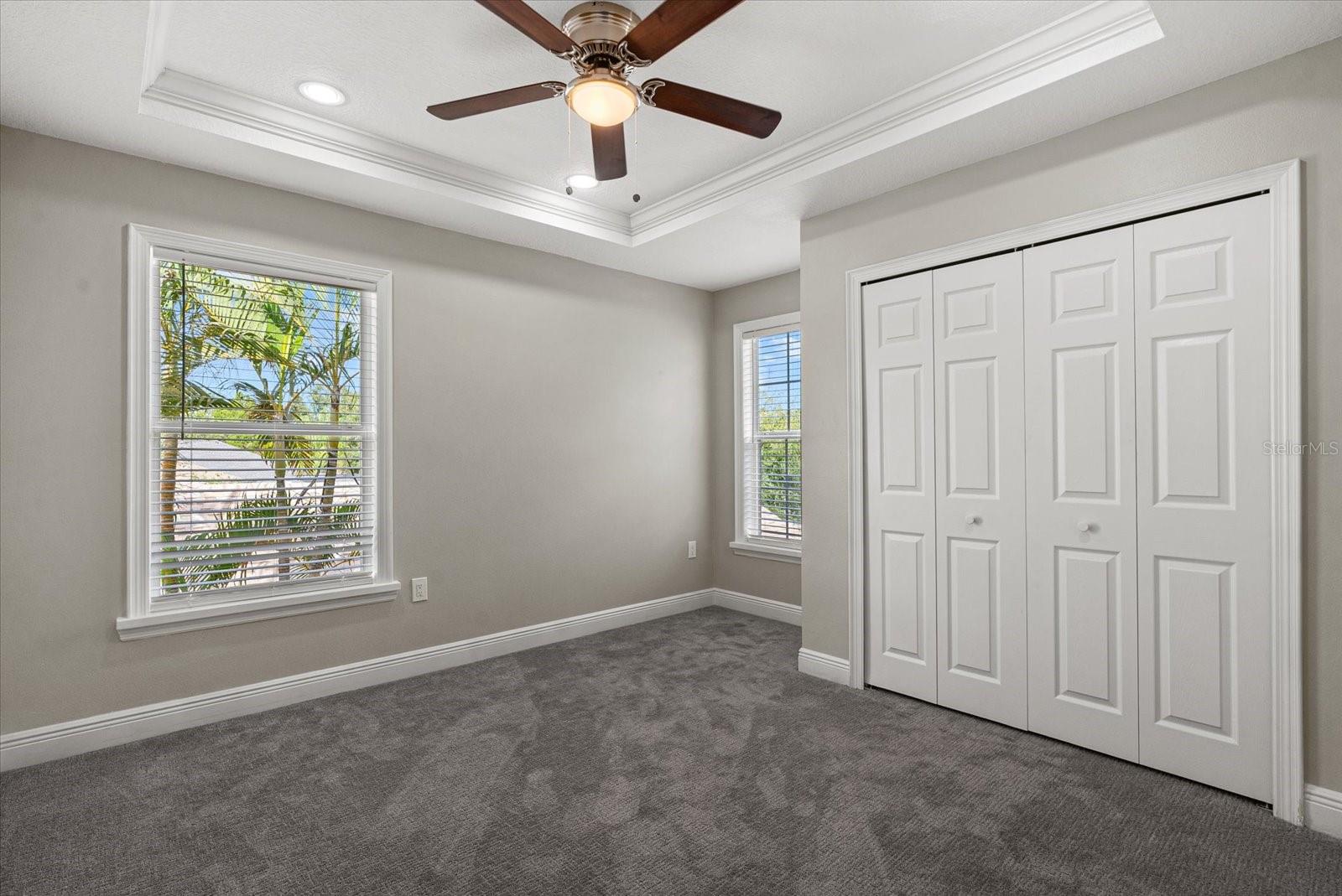 11516 SWEETFLAG DR, LAKEWOOD RANCH, FL, 34202