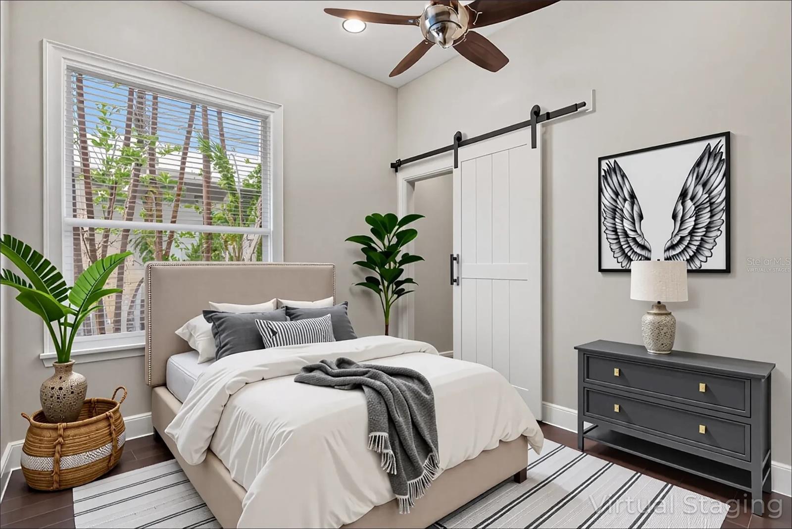 11516 SWEETFLAG DR, LAKEWOOD RANCH, FL, 34202