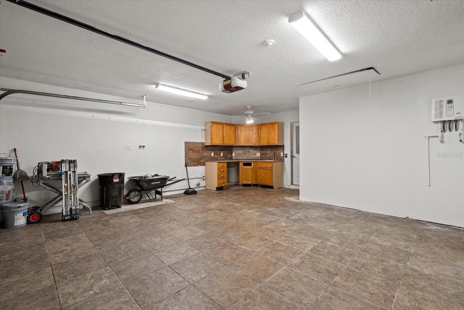 11516 SWEETFLAG DR, LAKEWOOD RANCH, FL, 34202