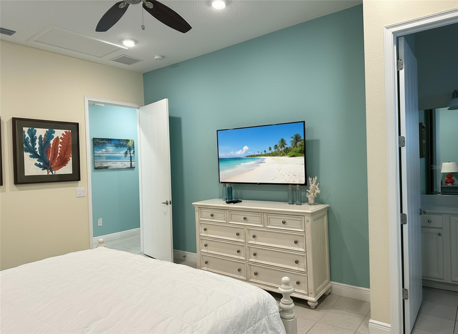 8049 DREAMSICLE DR, KISSIMMEE, FL, 34747