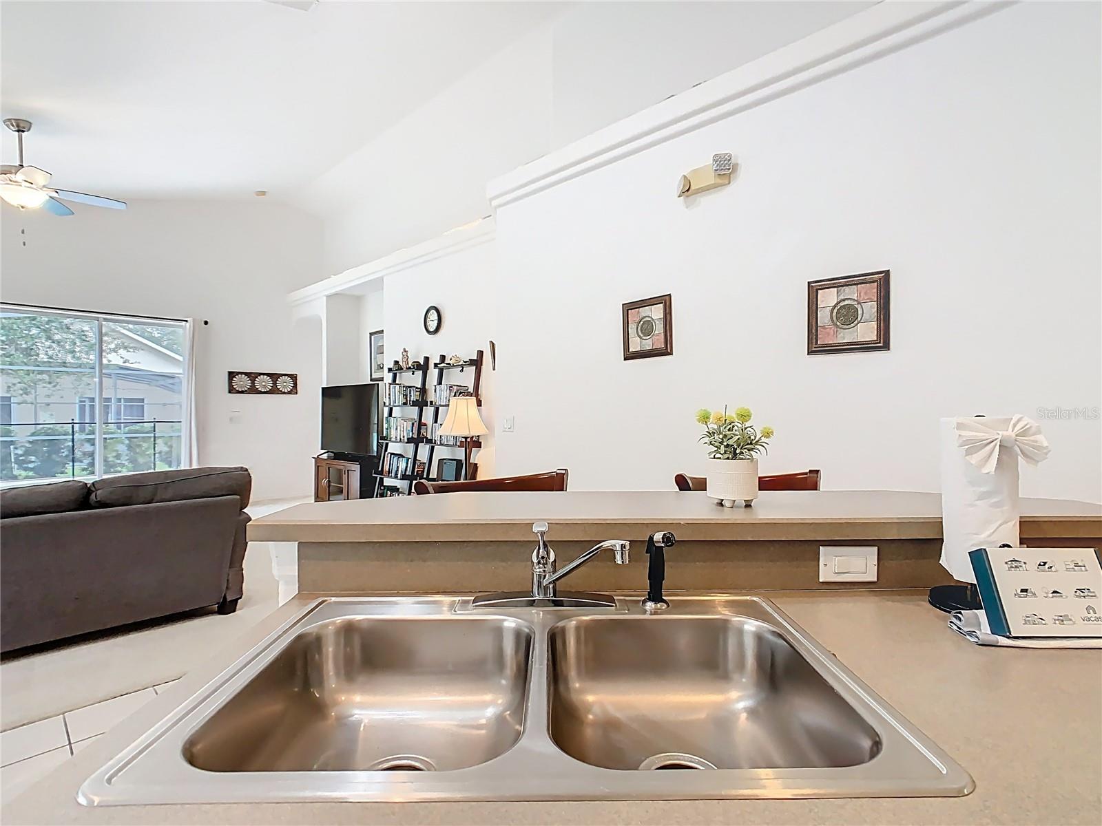 725 ANDALUSIA LOOP, DAVENPORT, FL, 33837