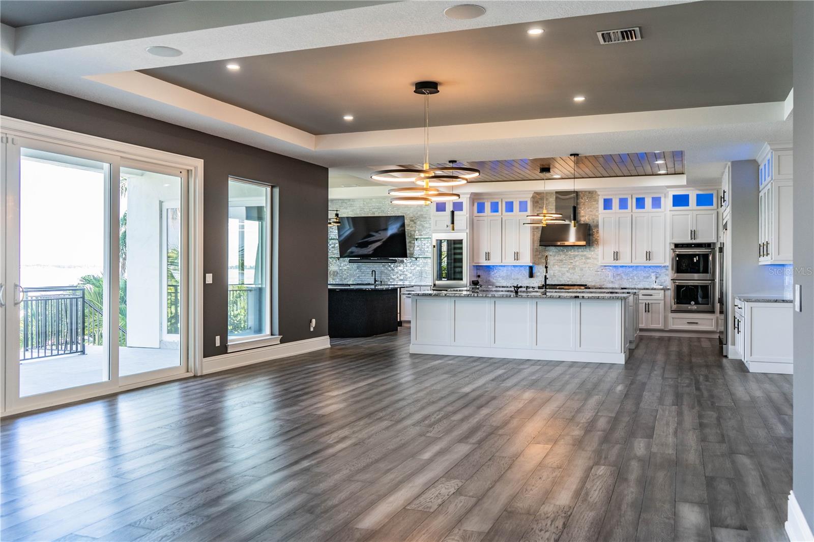 L4956297 Property Photo