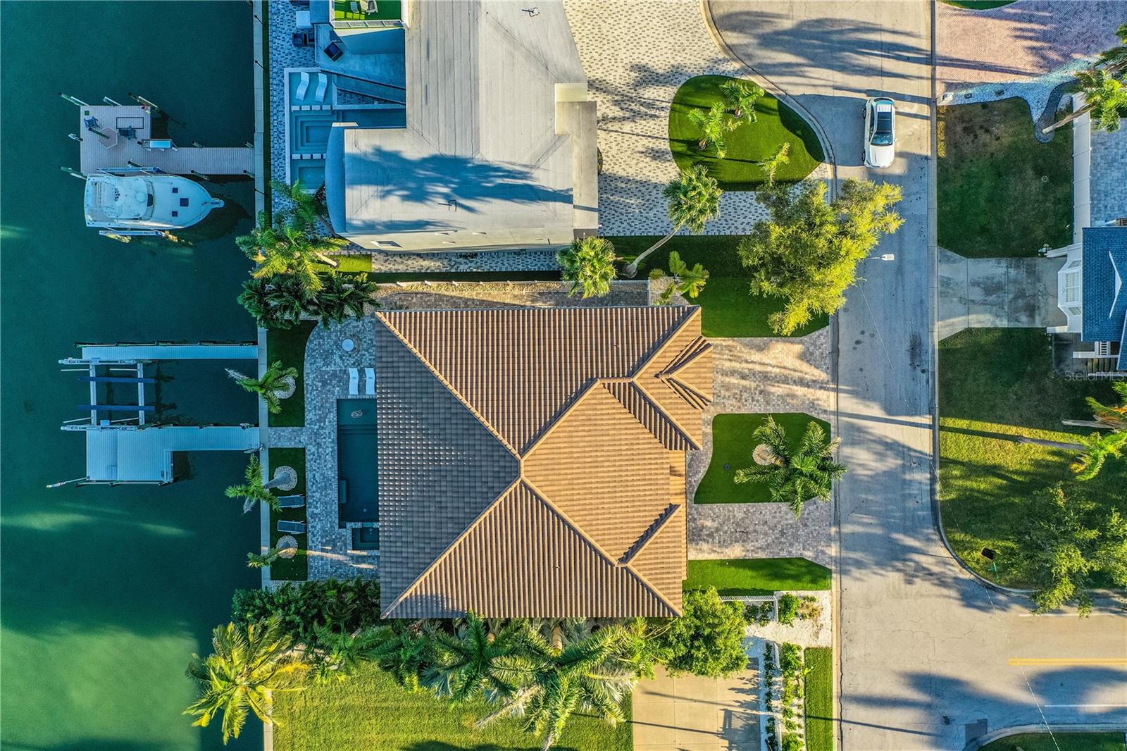 L4956297 Property Photo