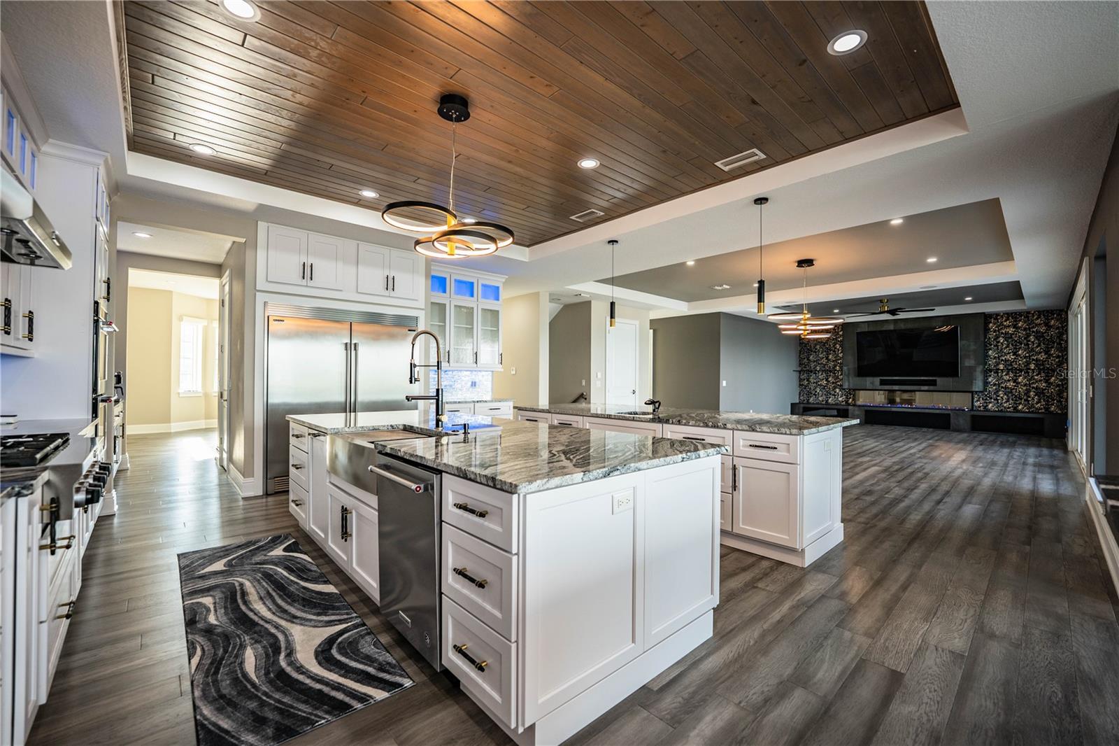 L4956297 Property Photo