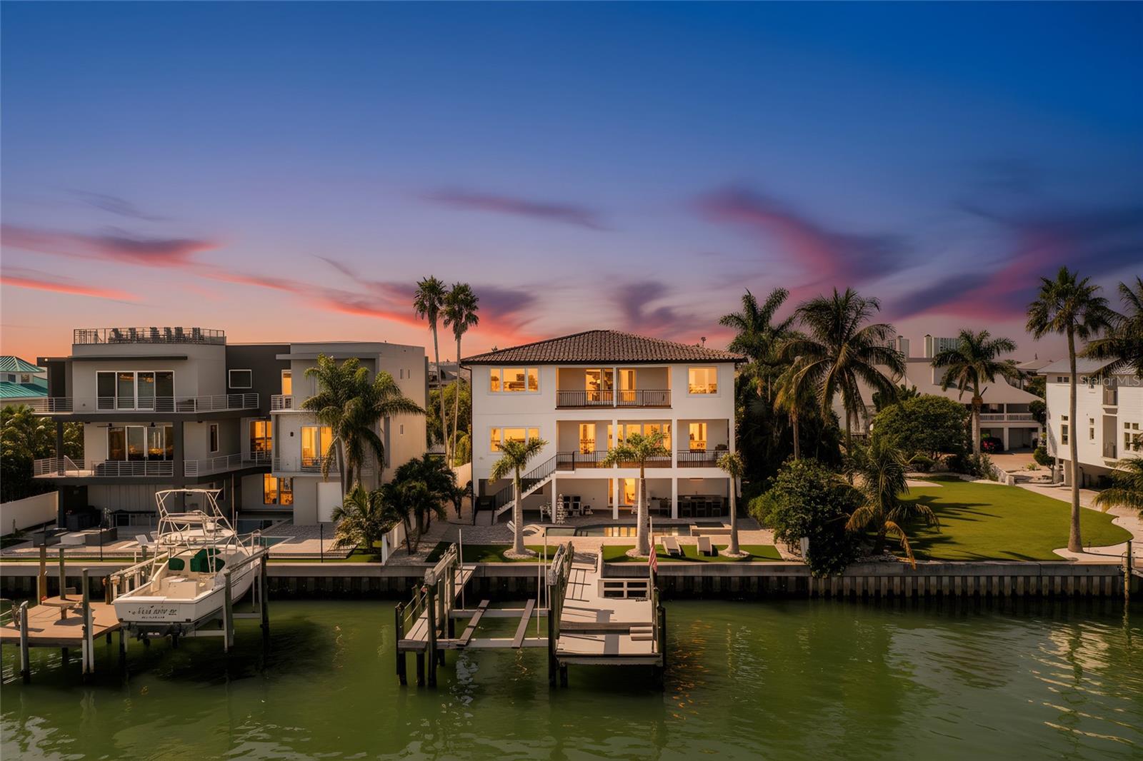 L4956297 Property Photo