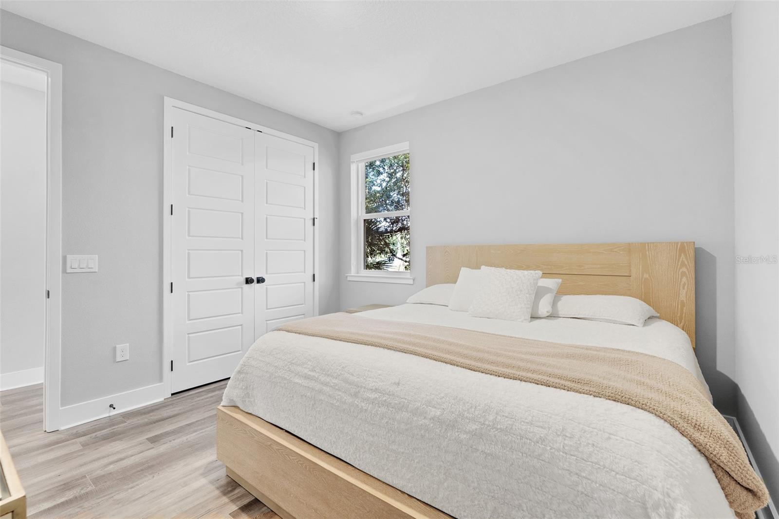 1805 S FERN CREEK AVE, ORLANDO, FL, 32806