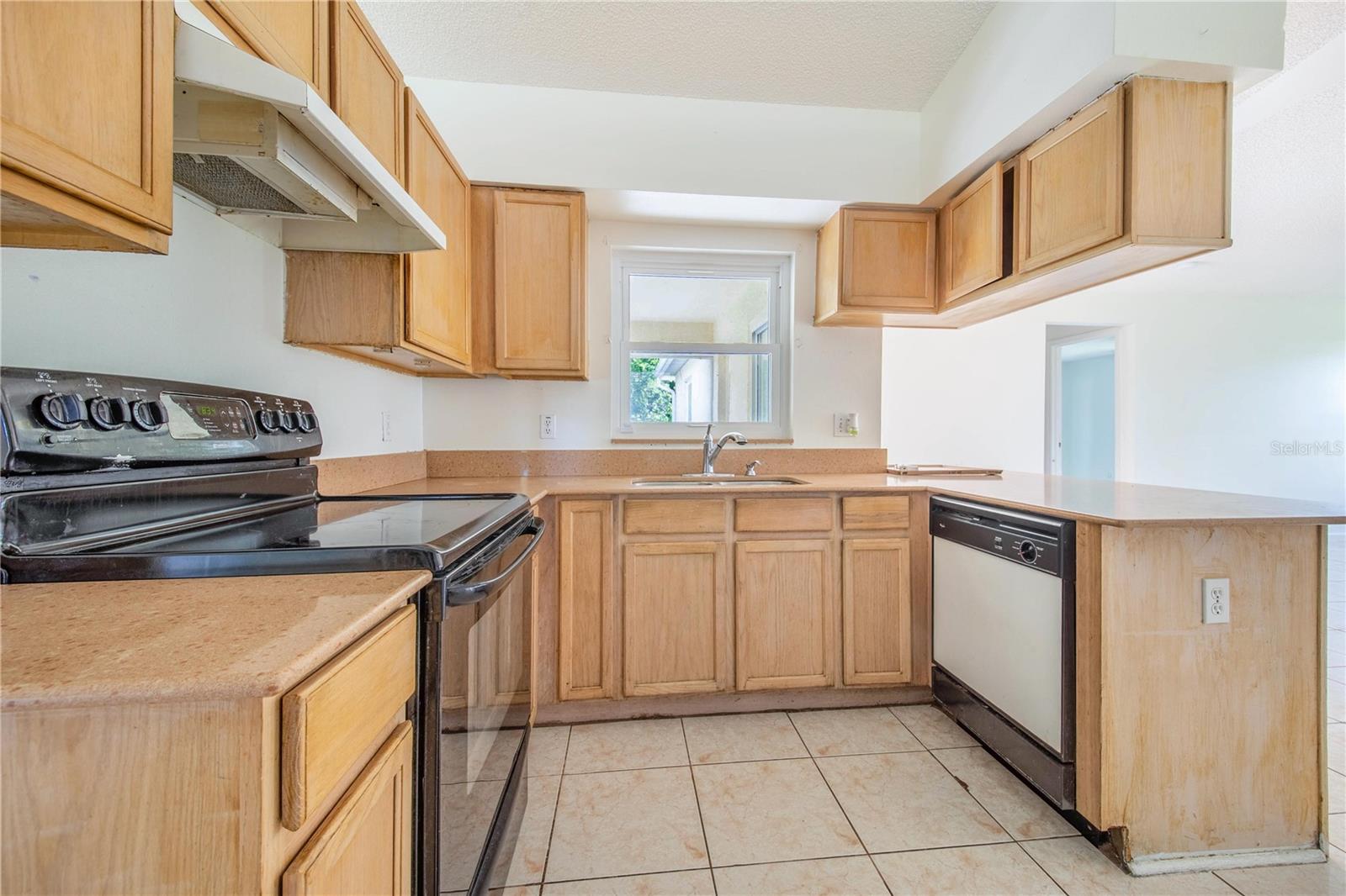 116 CRESCENT CT, KISSIMMEE, FL, 34758