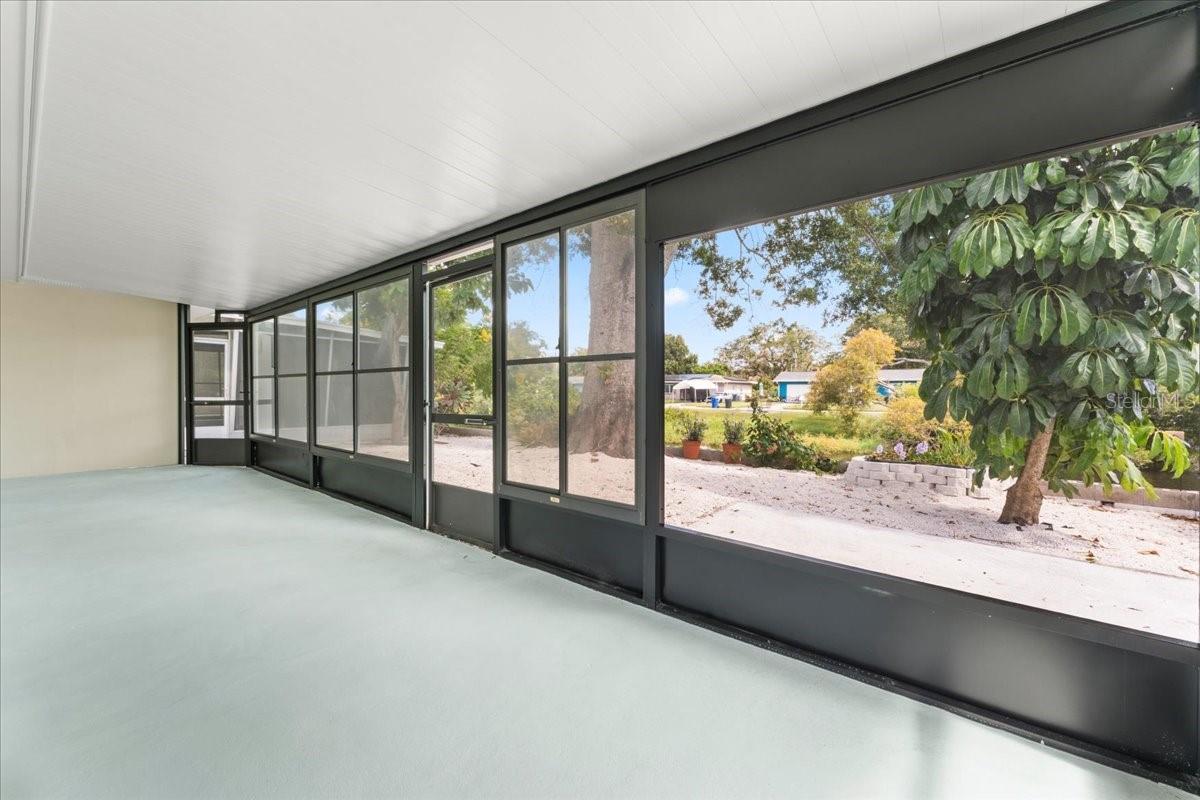 1155 E LOTUS DR, DUNEDIN, FL, 34698