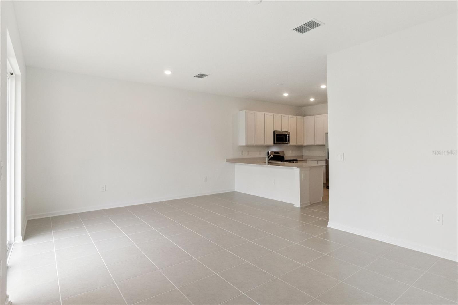 2701 SKYLINE LOOP, KISSIMMEE, FL, 34758