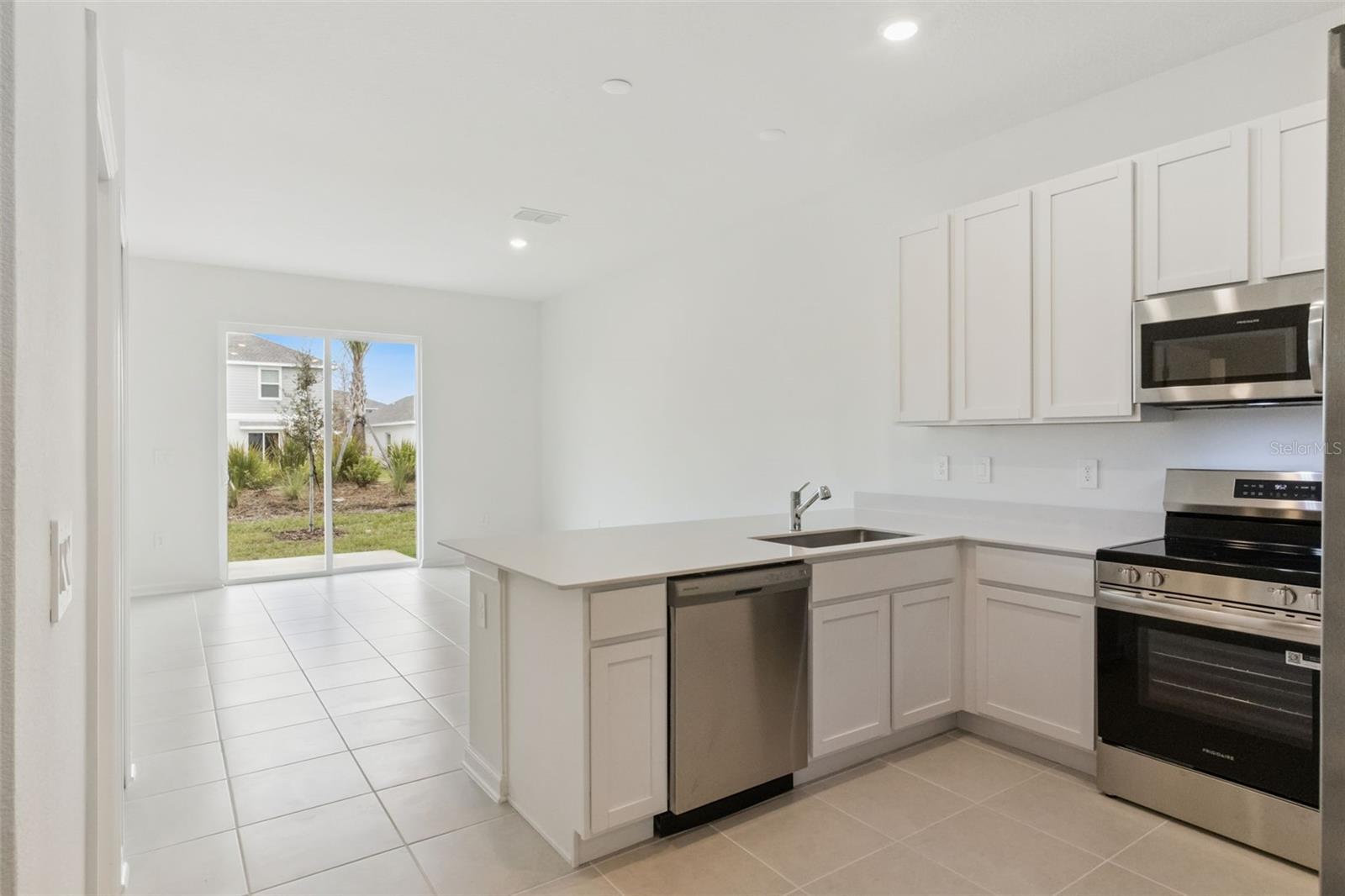 2701 SKYLINE LOOP, KISSIMMEE, FL, 34758