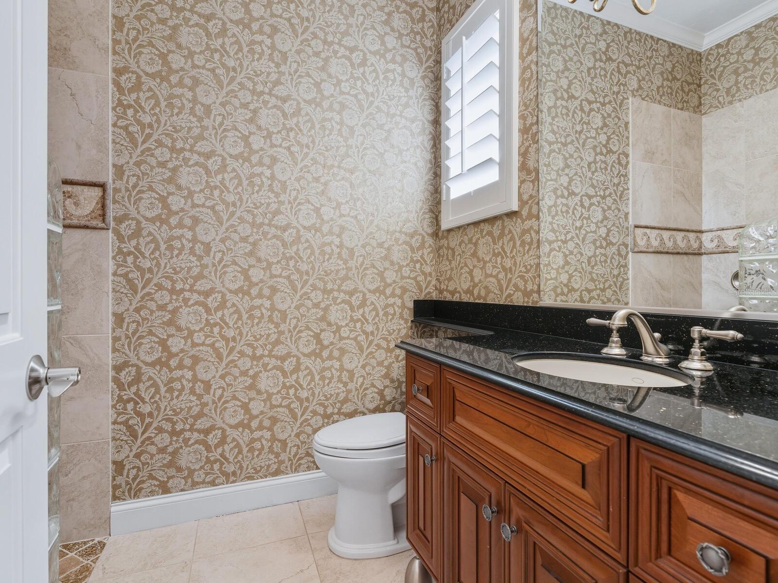 A4667067 Property Photo