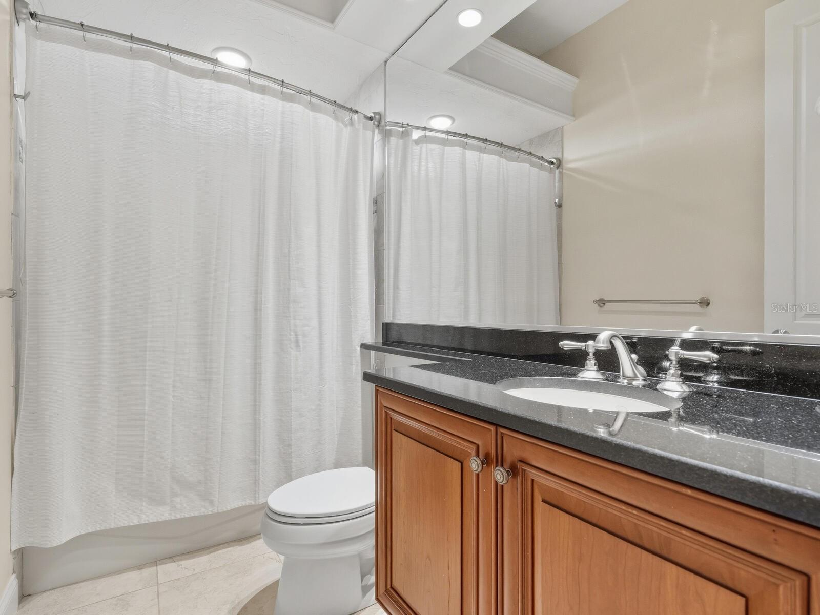 A4667067 Property Photo