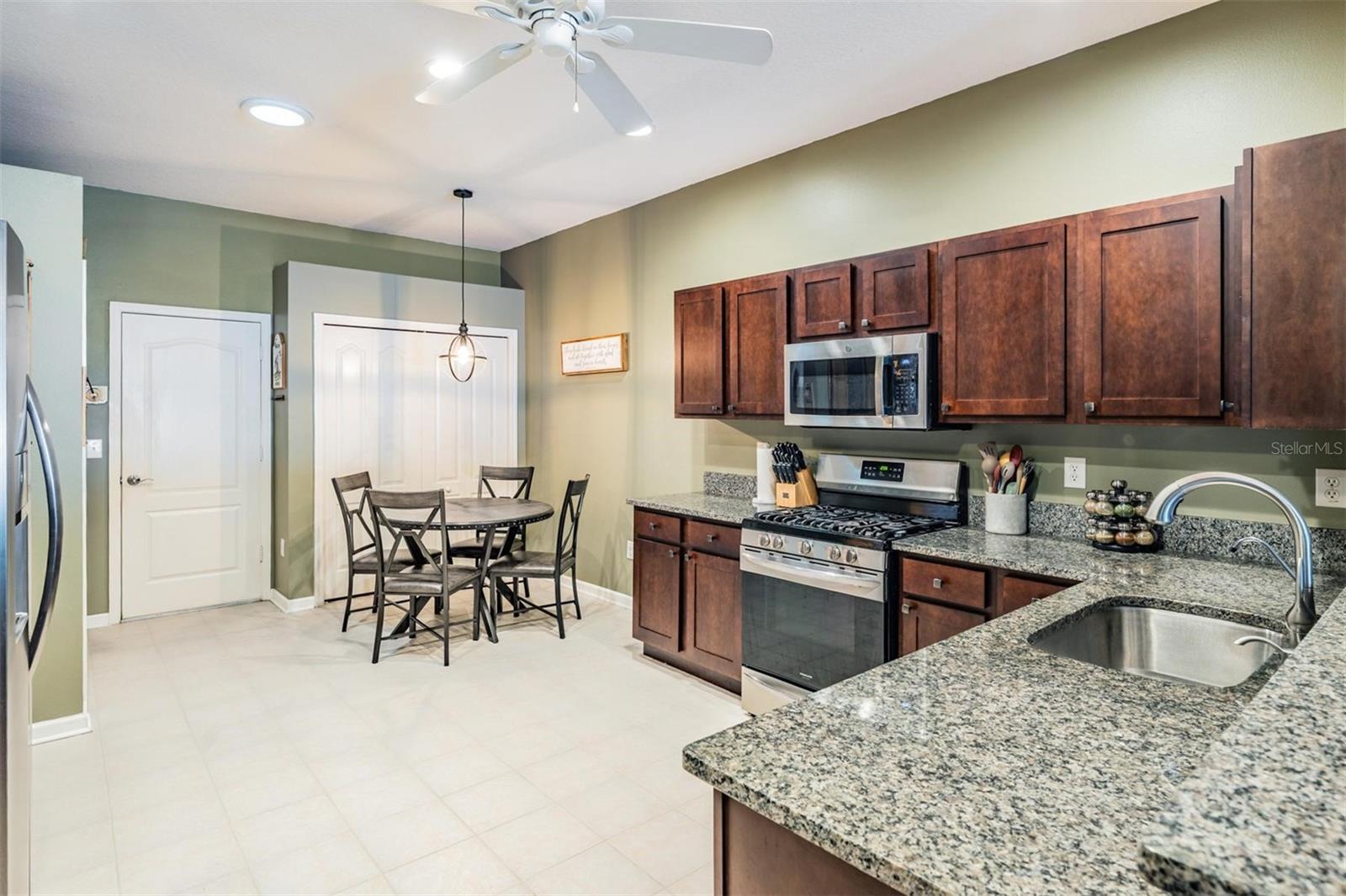 19351 HASKELL PL, LAND O LAKES, FL, 34638