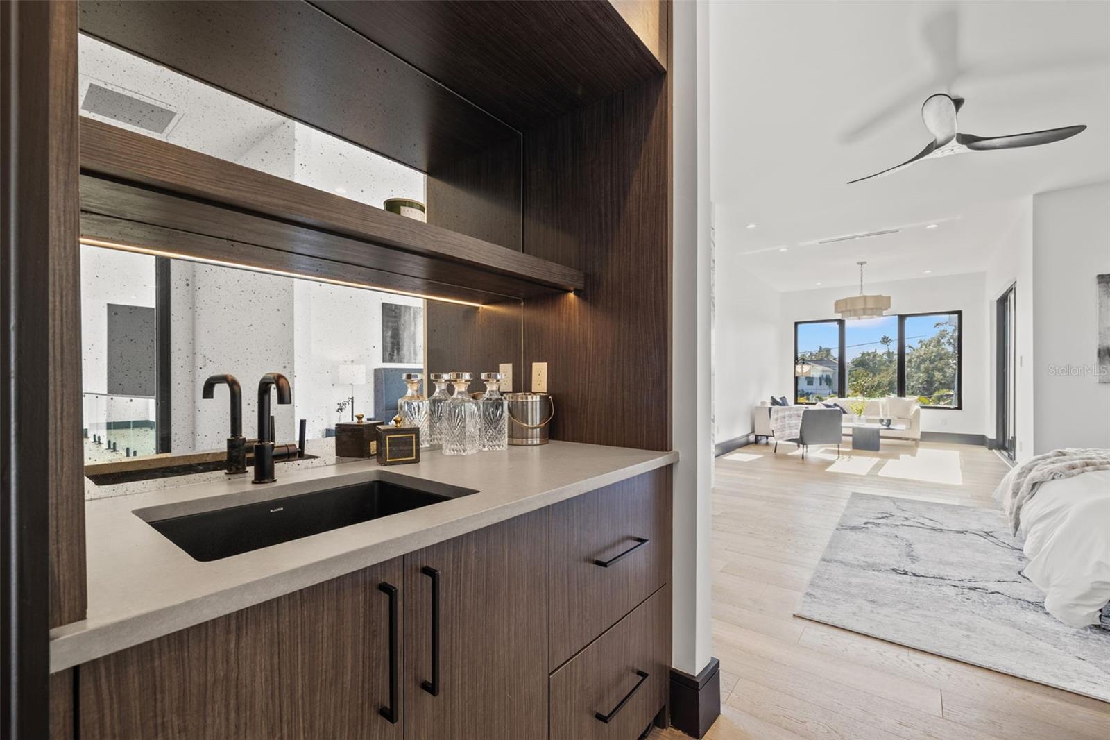 TB8433695 Property Photo