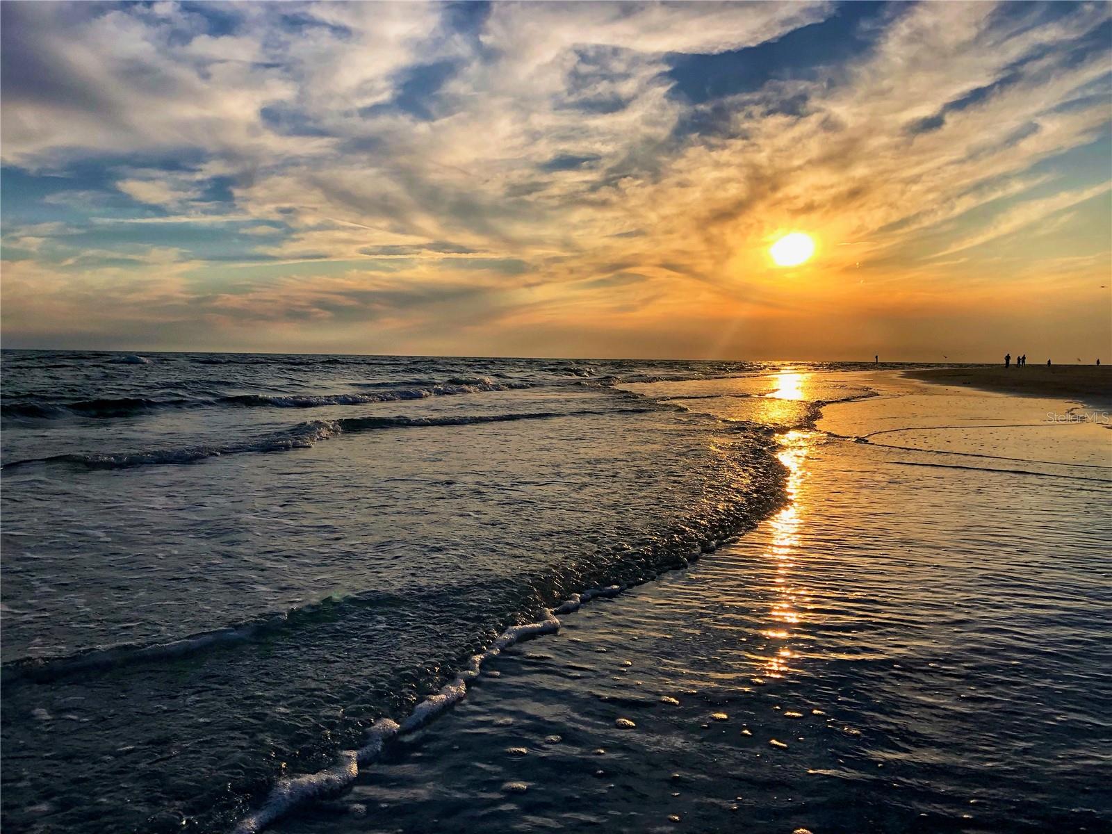 A4667090 Property Photo