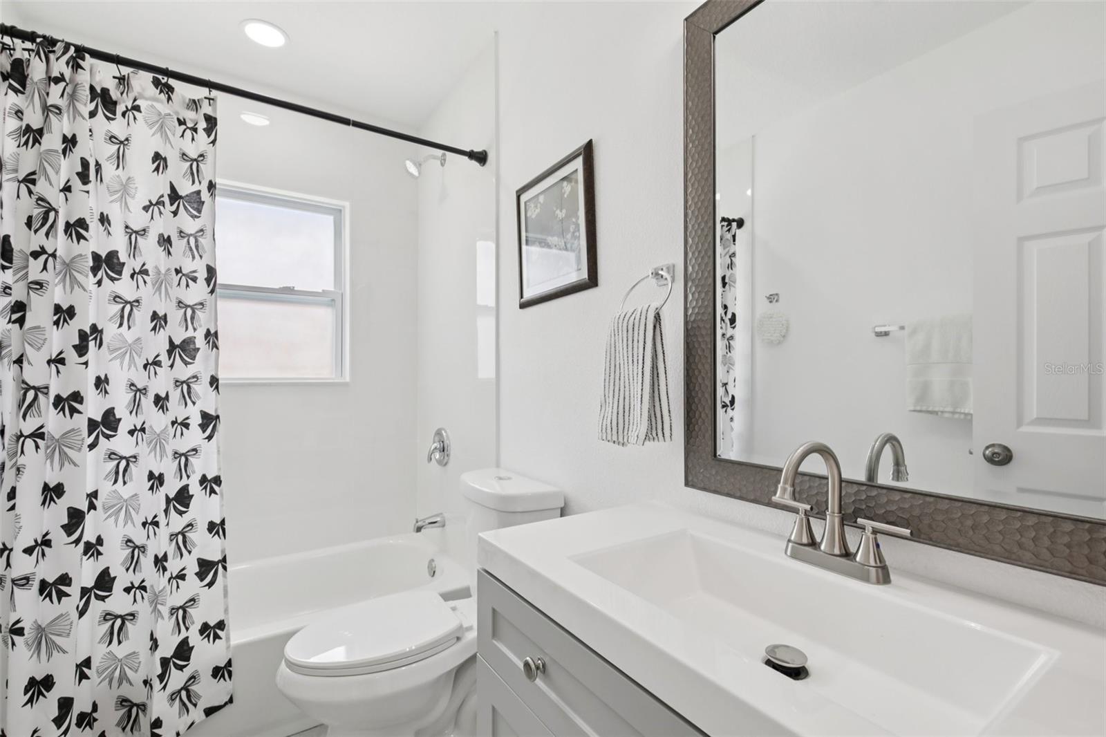 3530 GOODRICH AVE, SARASOTA, FL, 34234