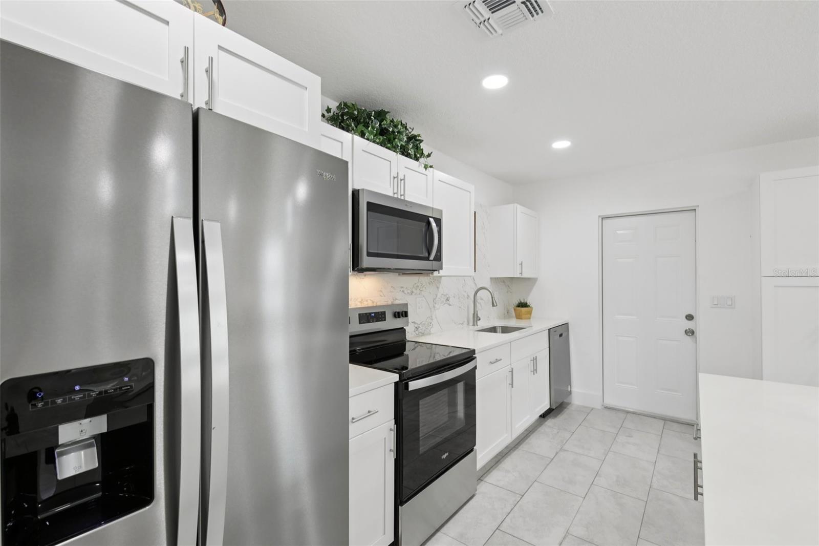 3530 GOODRICH AVE, SARASOTA, FL, 34234