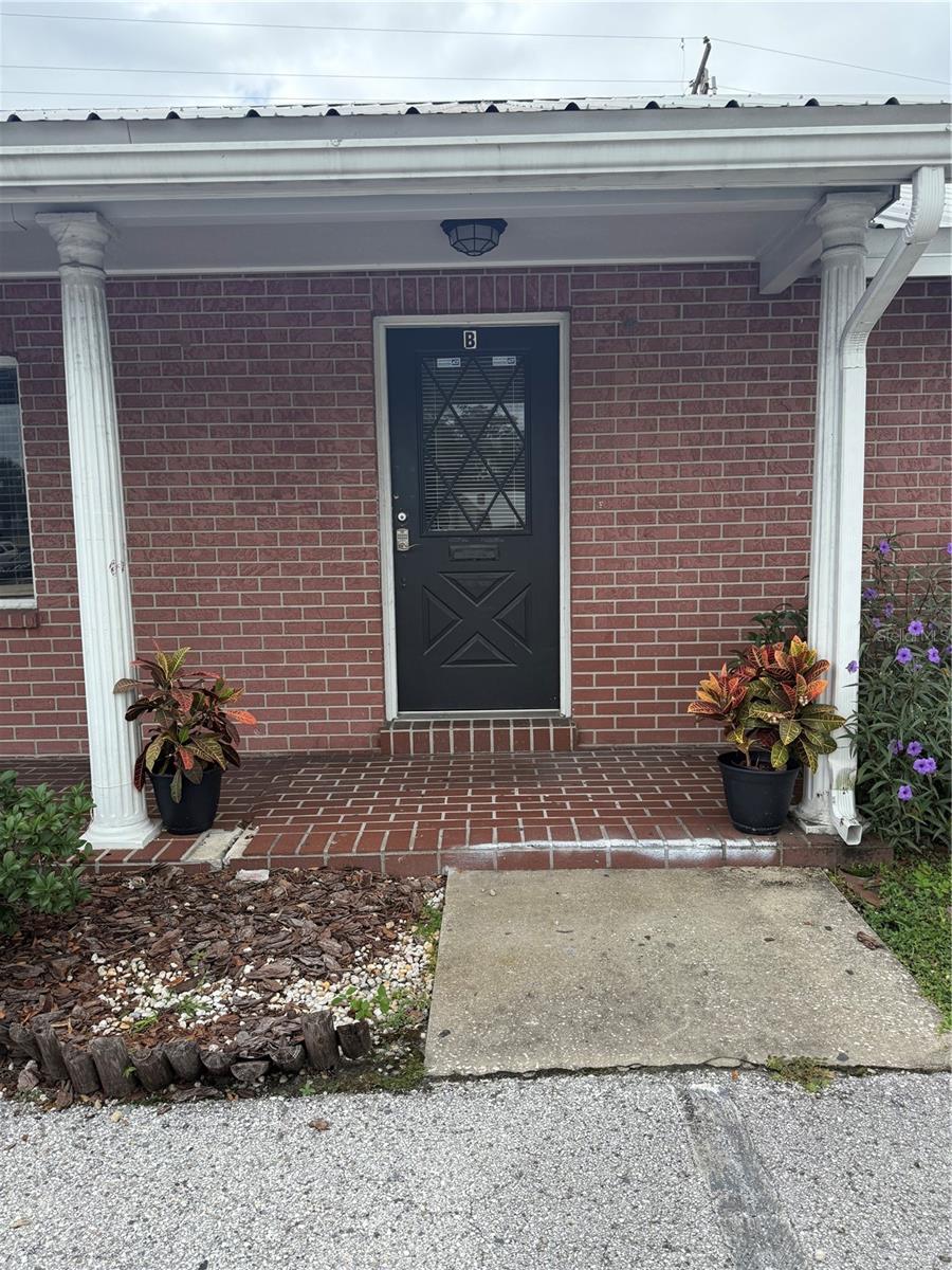 1905 W BAKER ST #B, PLANT CITY, FL, 33563