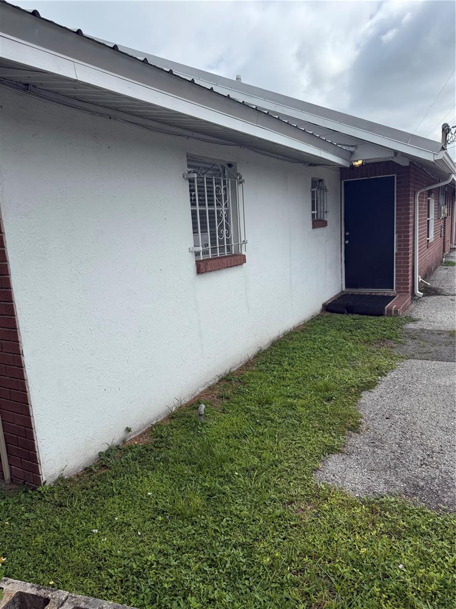 1905 W BAKER ST #B, PLANT CITY, FL, 33563