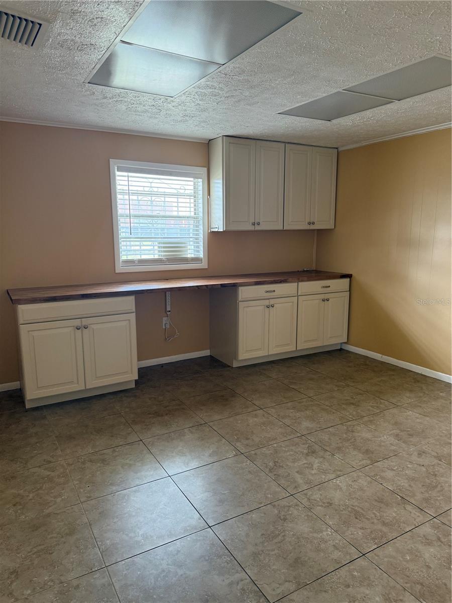 1905 W BAKER ST #B, PLANT CITY, FL, 33563