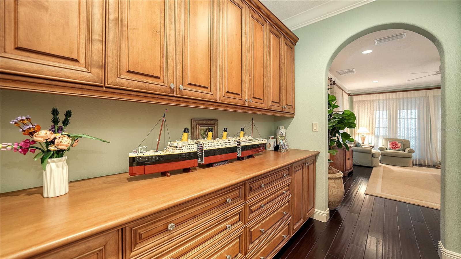 A4667111 Property Photo