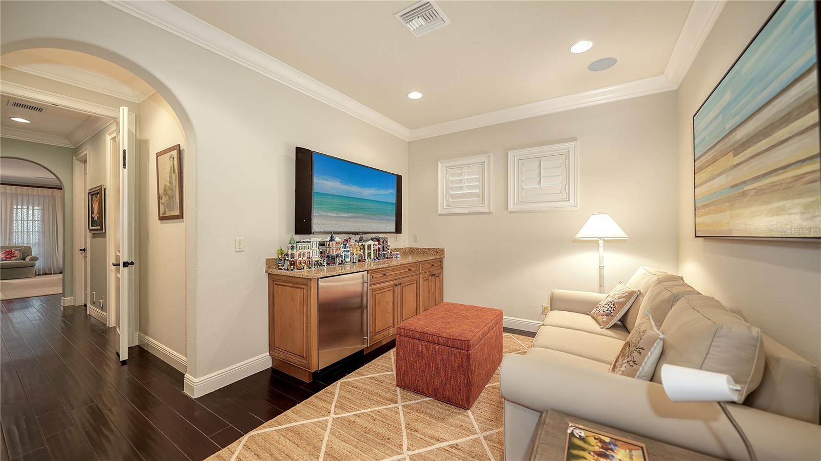 A4667111 Property Photo