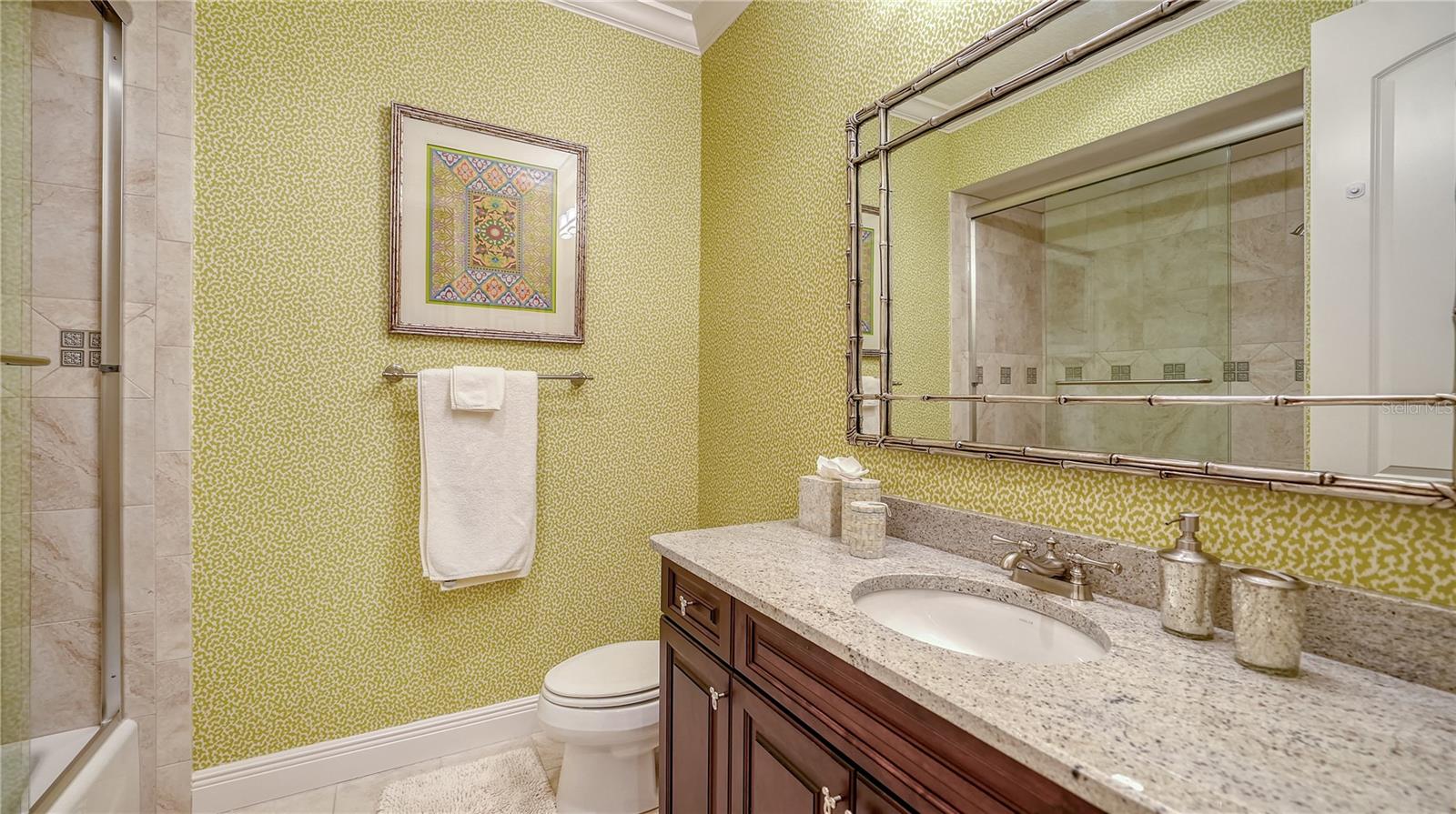 A4667111 Property Photo