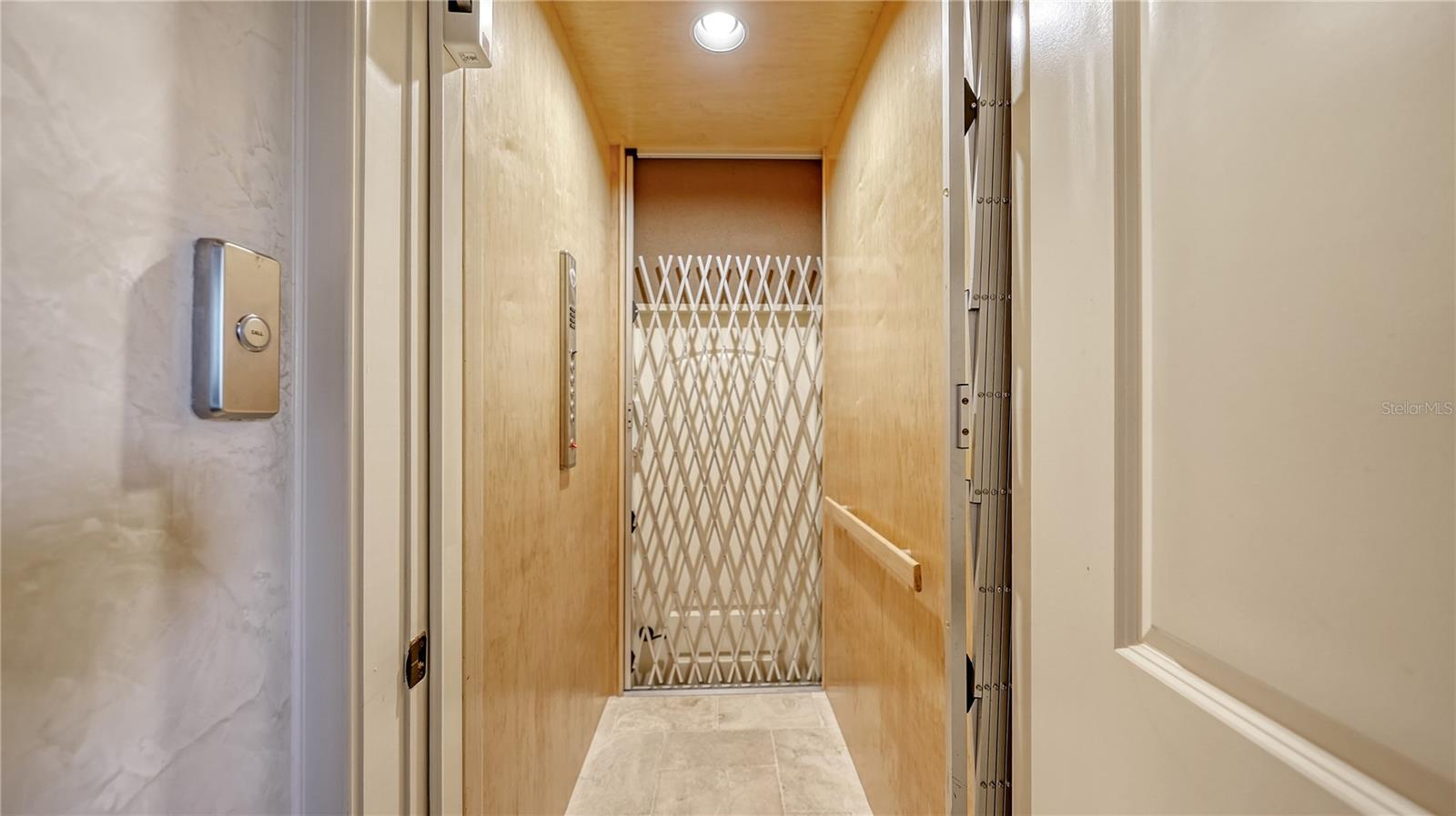 A4667111 Property Photo