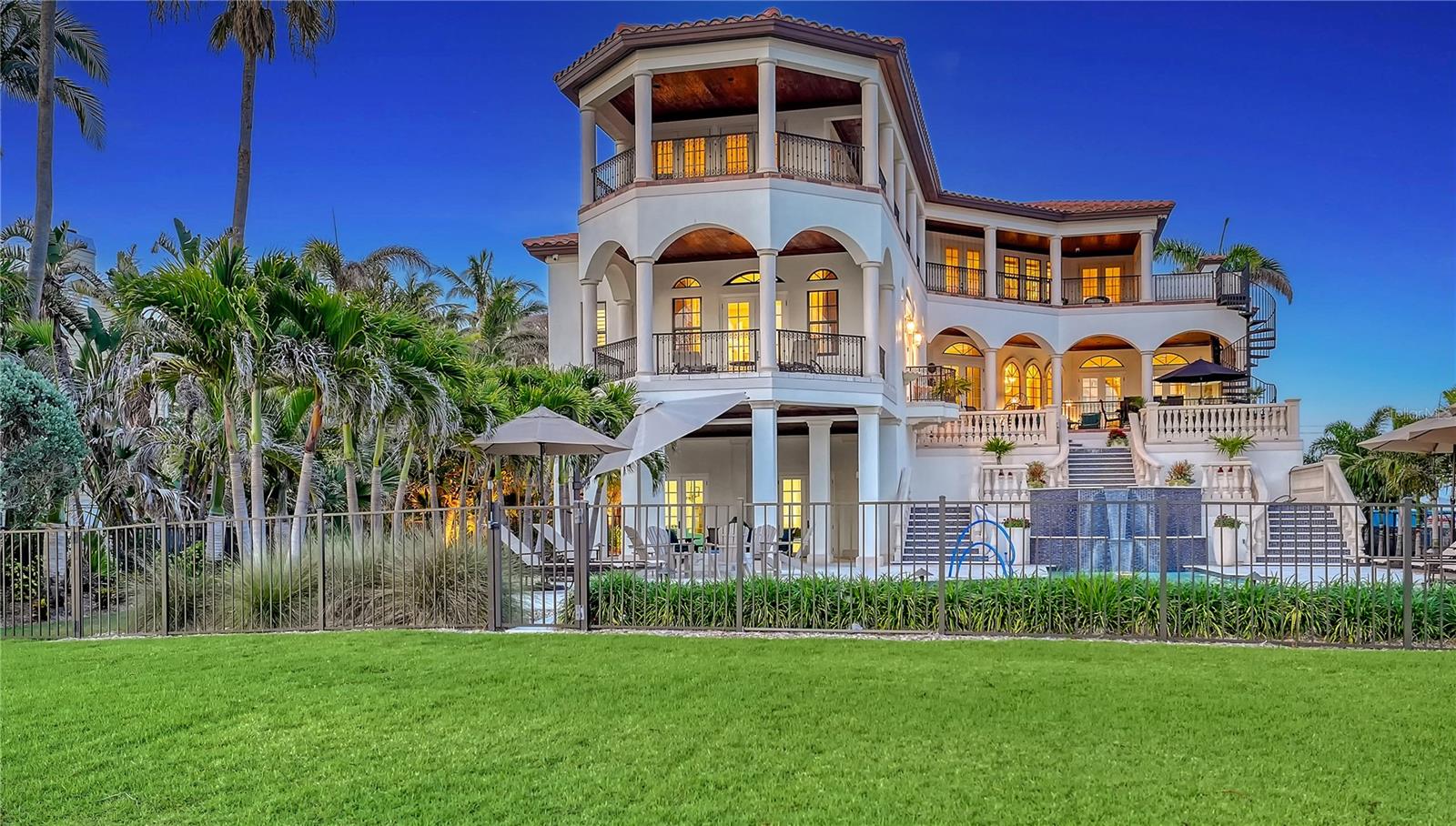 A4667111 Property Photo