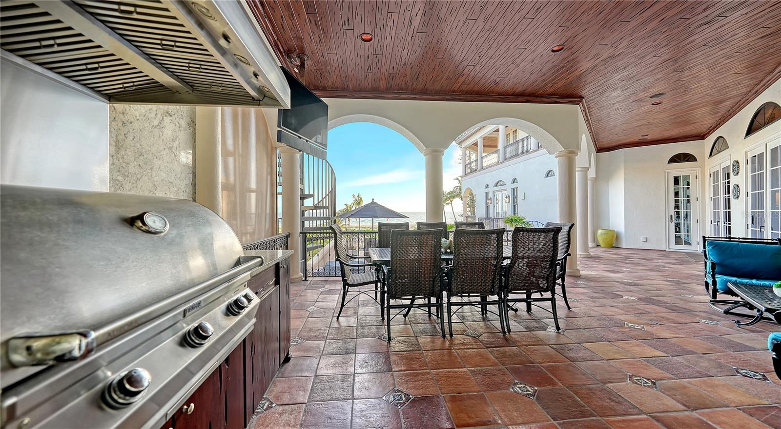 A4667111 Property Photo