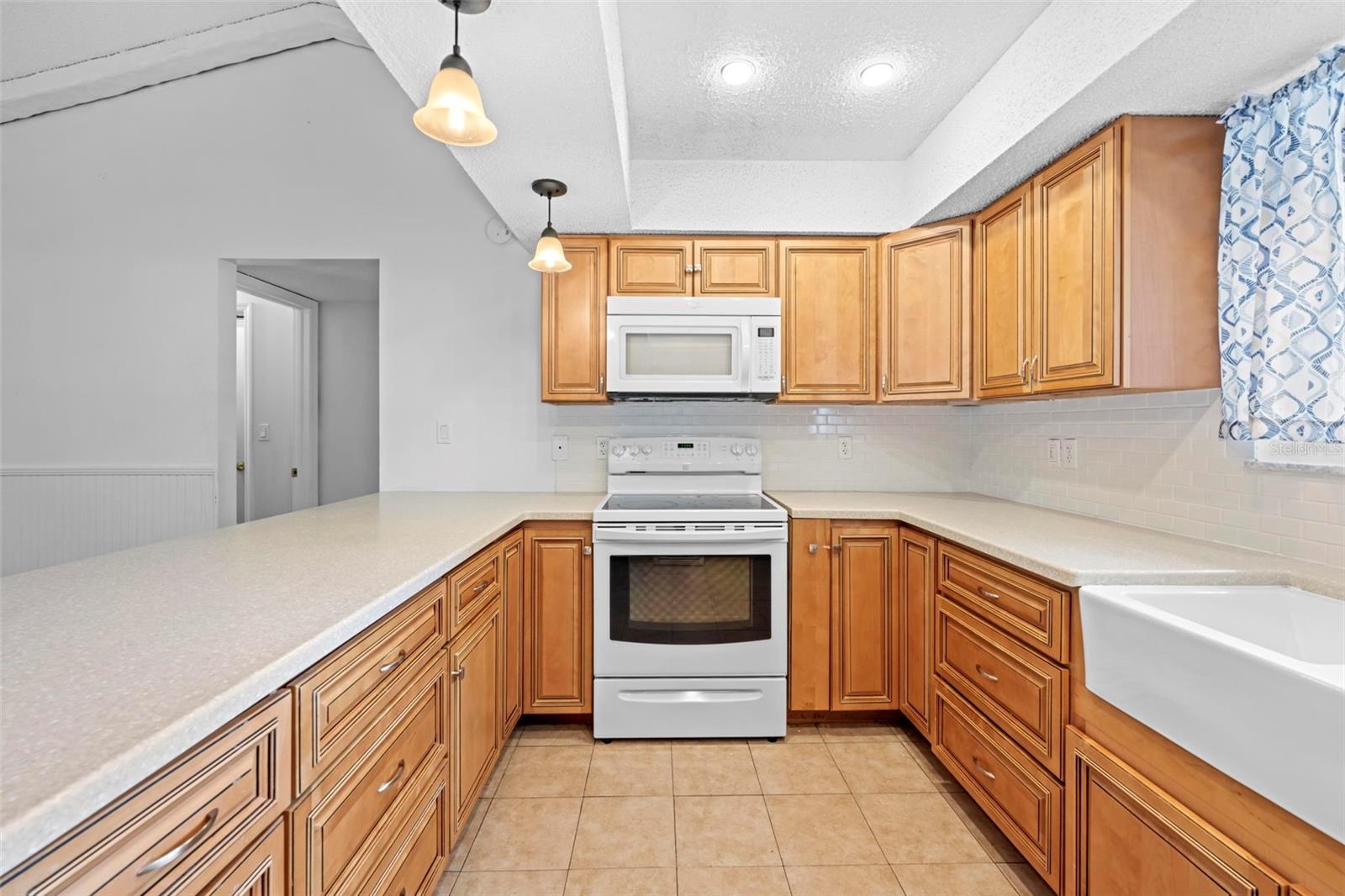 7401 GALLOWAY RD, WEEKI WACHEE, FL, 34613