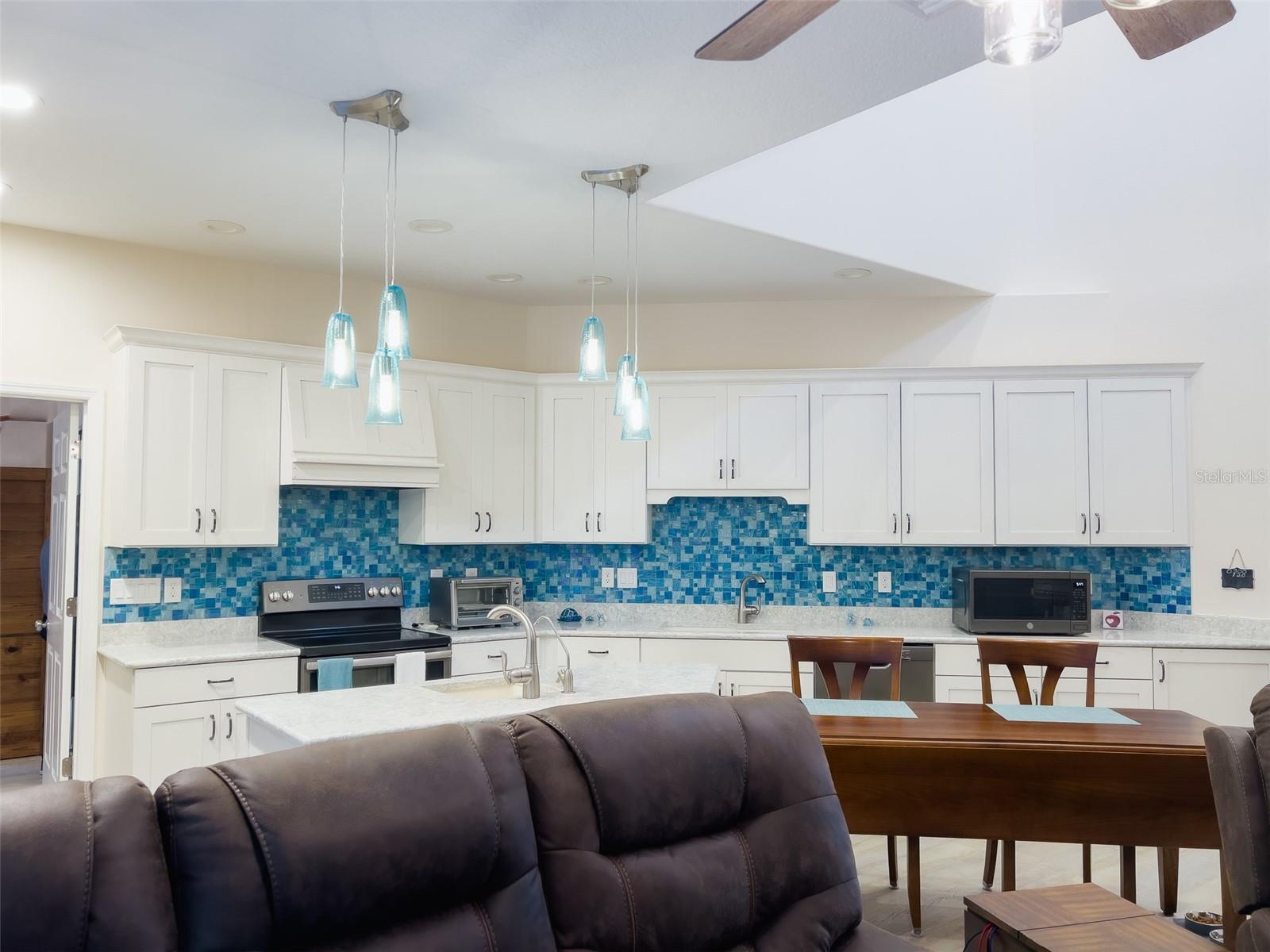 6425 TUSCAWILLA DR, LEESBURG, FL, 34748