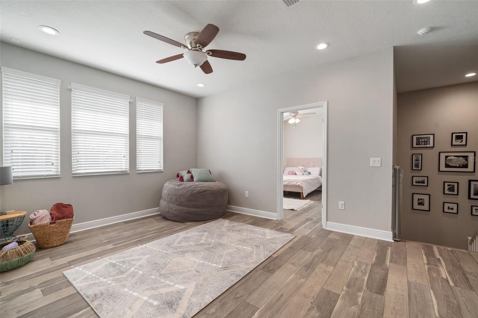 19399 LONG LAKE RANCH BLVD, LUTZ, FL, 33558