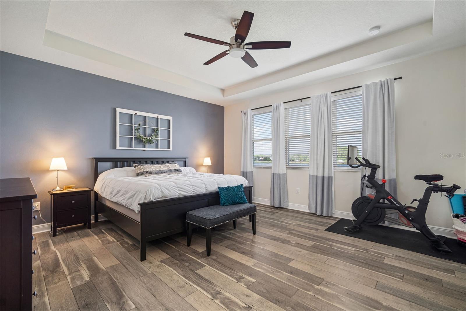 19399 LONG LAKE RANCH BLVD, LUTZ, FL, 33558