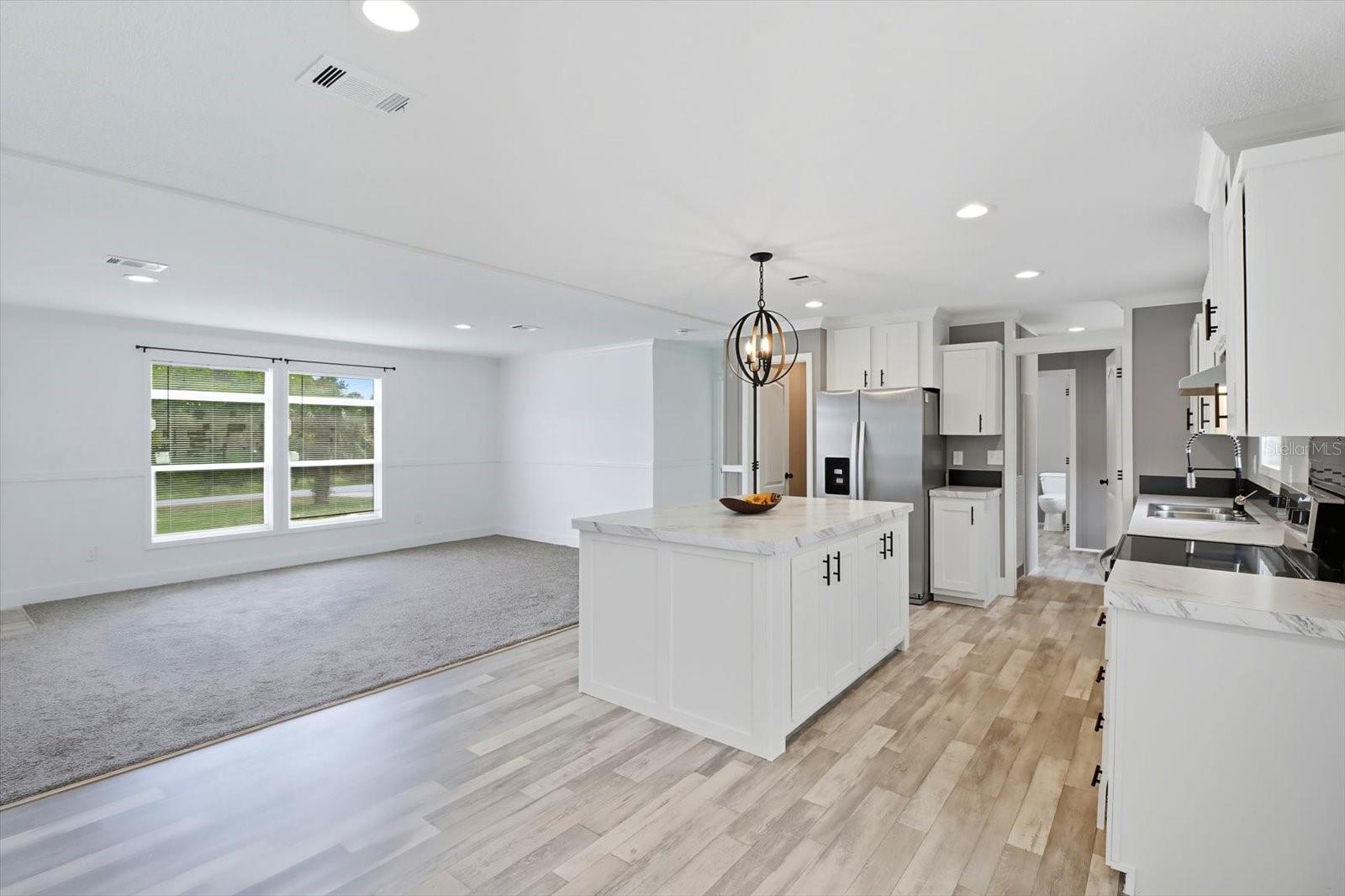 6803 W AVOCADO ST, CRYSTAL RIVER, FL, 34429