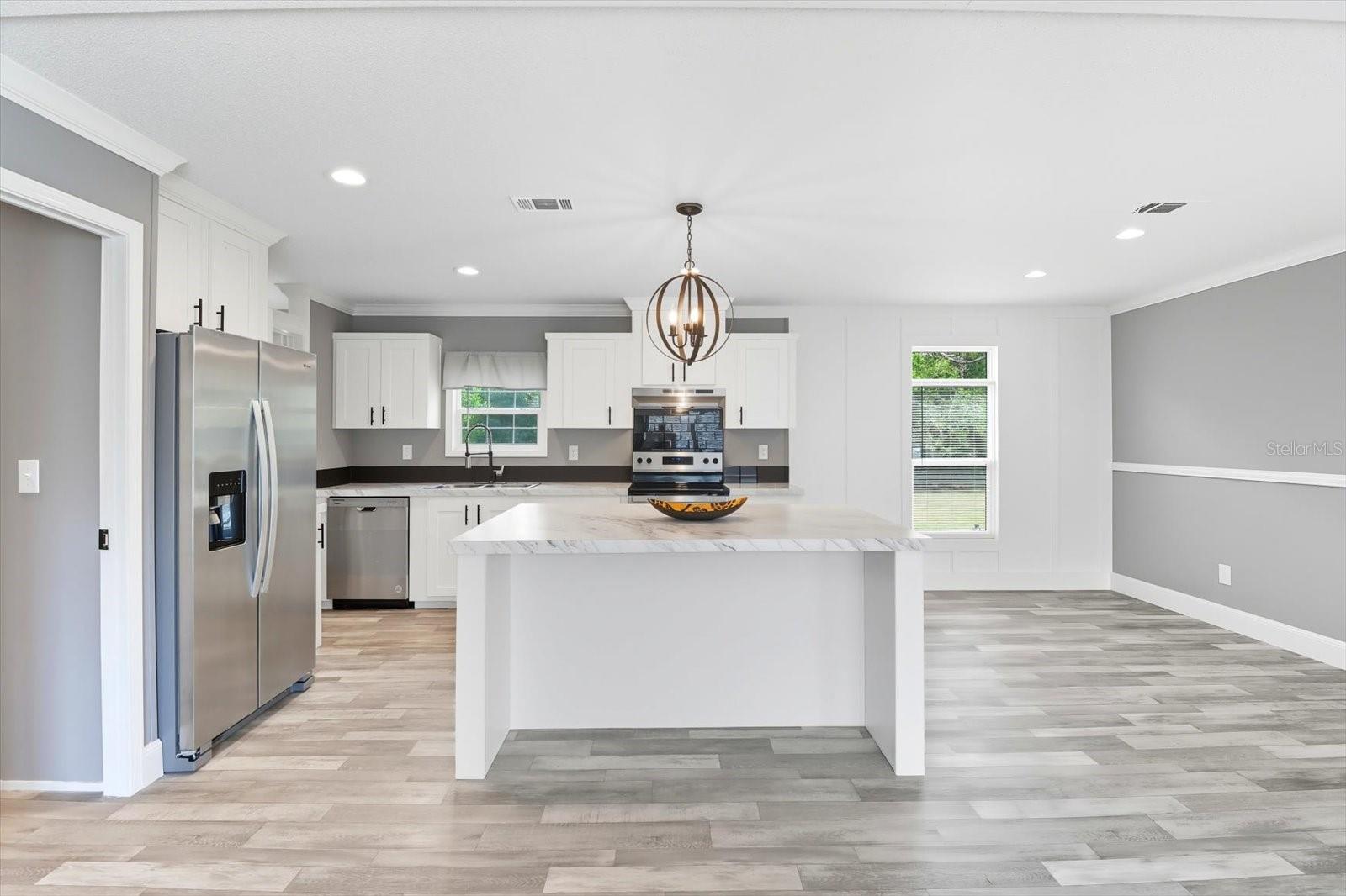 6803 W AVOCADO ST, CRYSTAL RIVER, FL, 34429