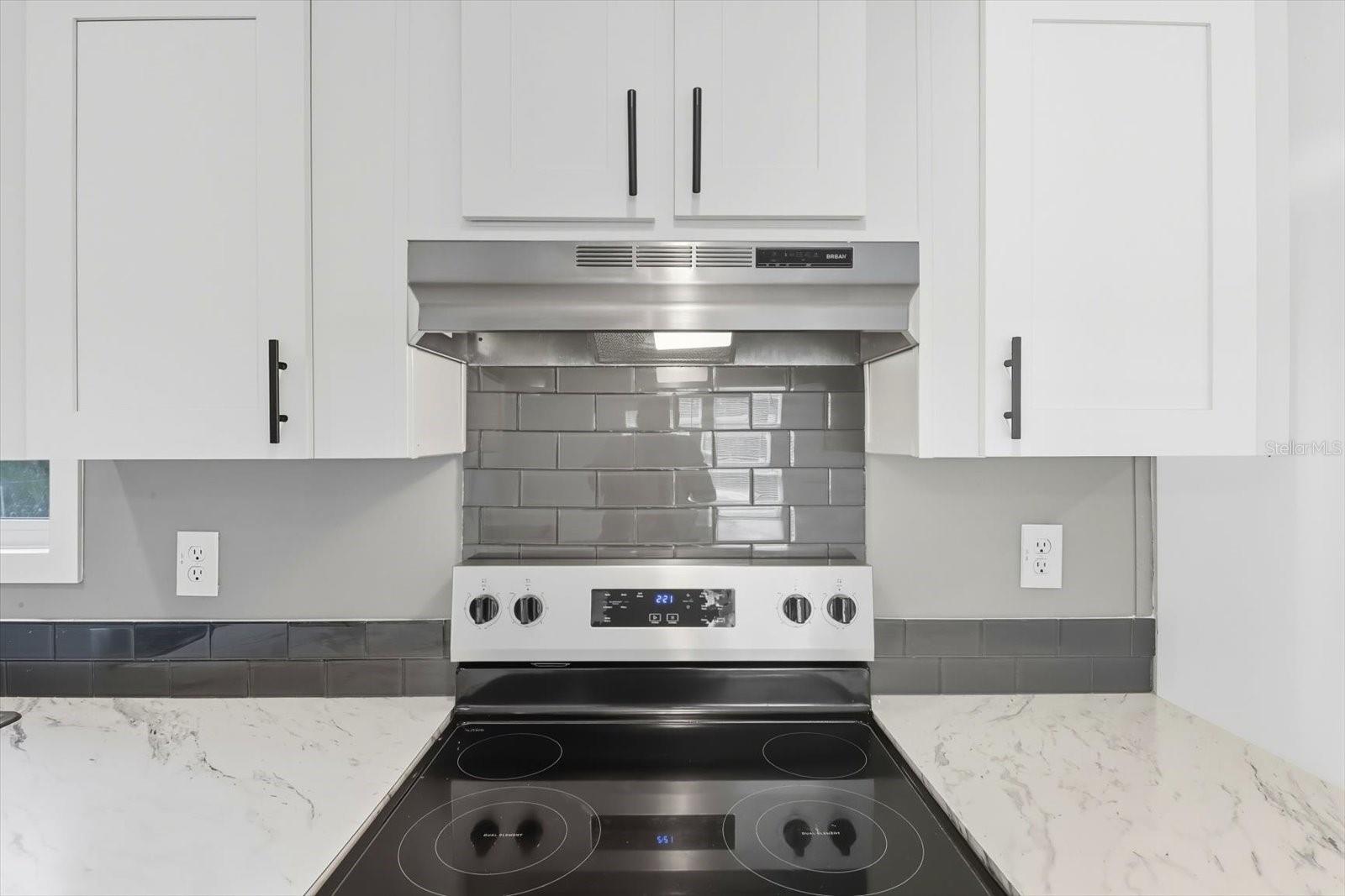 6803 W AVOCADO ST, CRYSTAL RIVER, FL, 34429